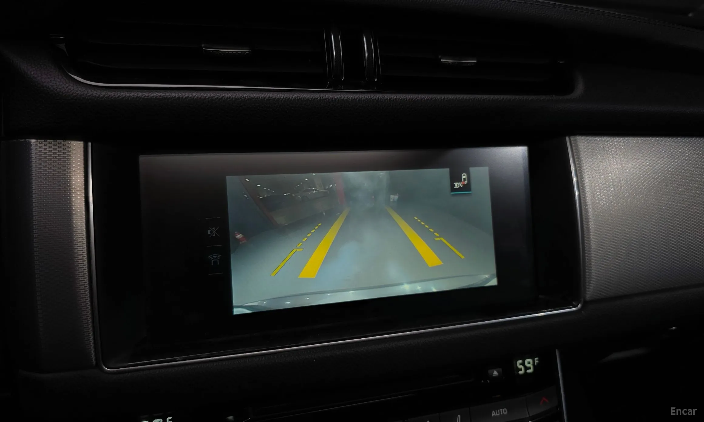 Jaguar XF (x260) превью 15