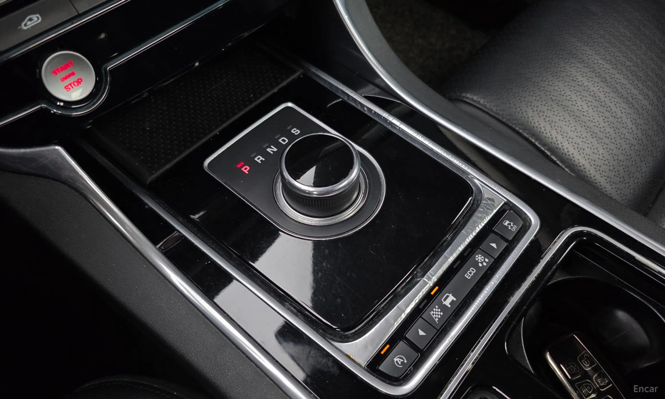 Jaguar XF (x260) превью 9