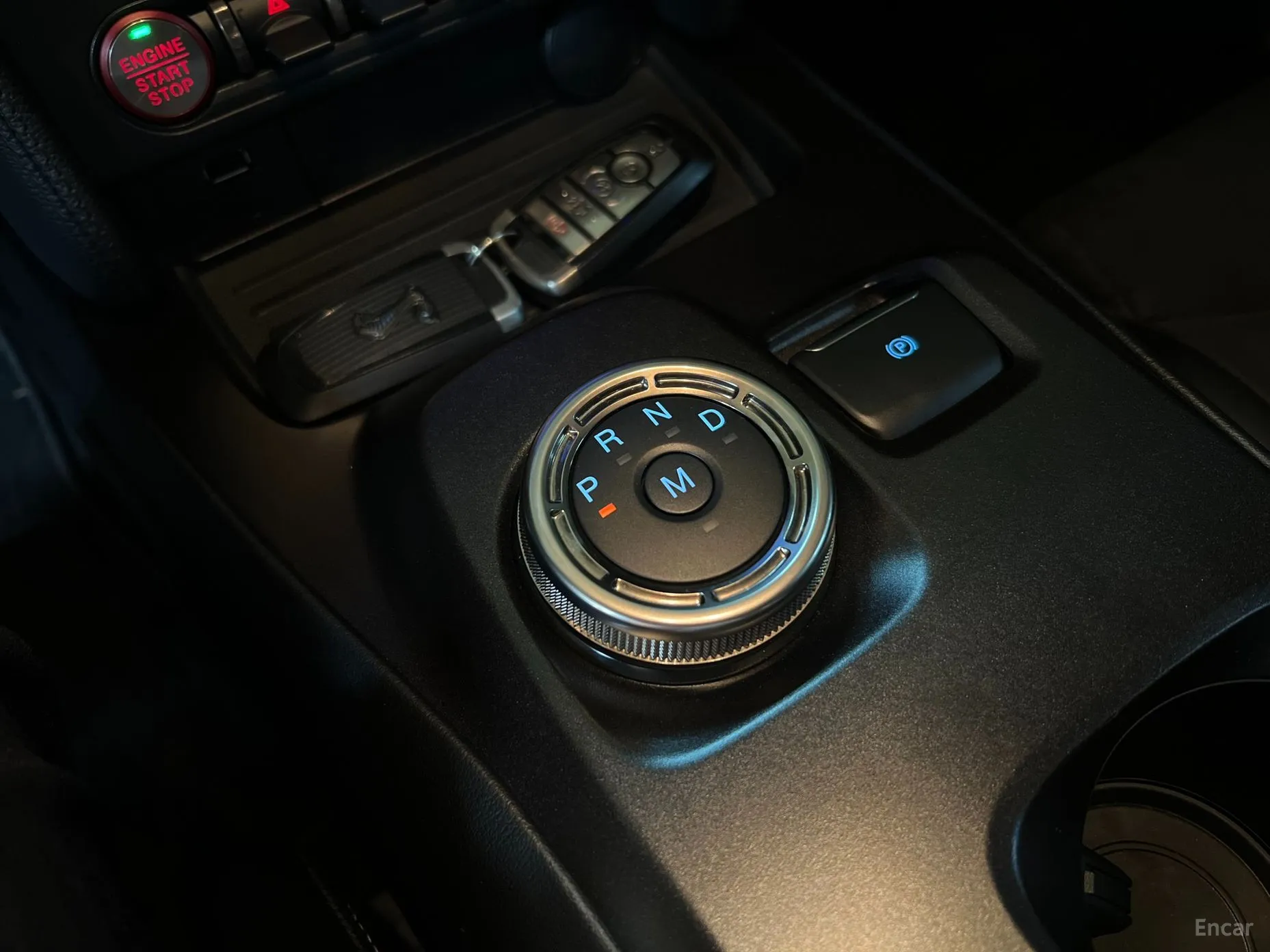 Ford Mustang превью 18