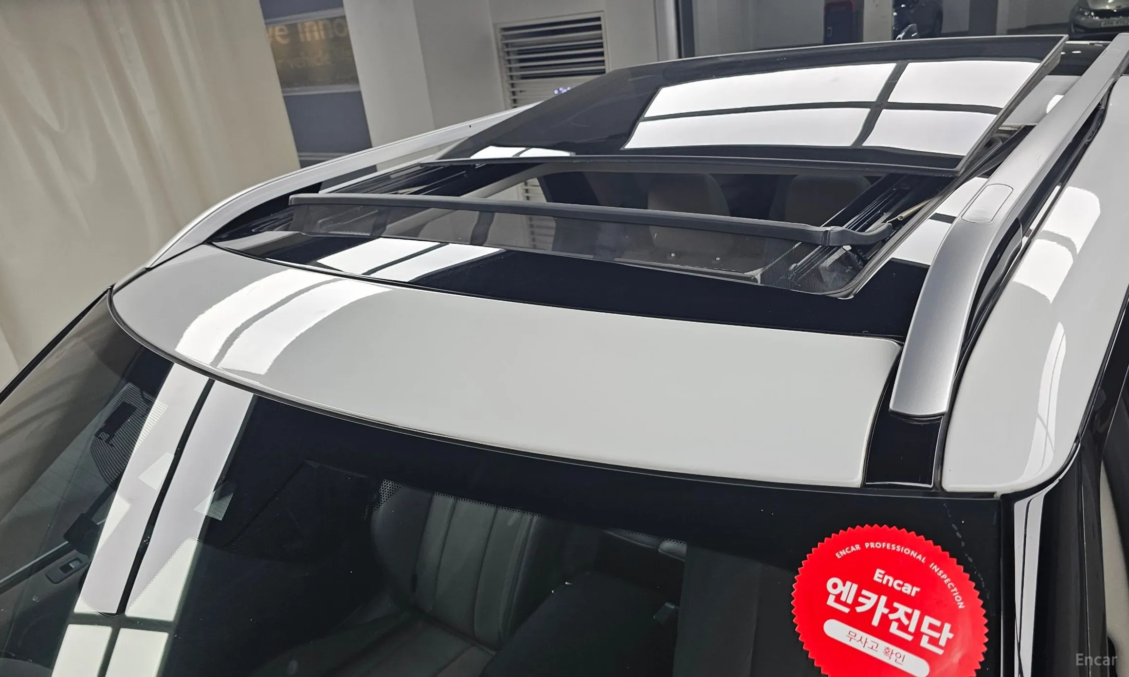Land Rover Discovery 5 превью 19