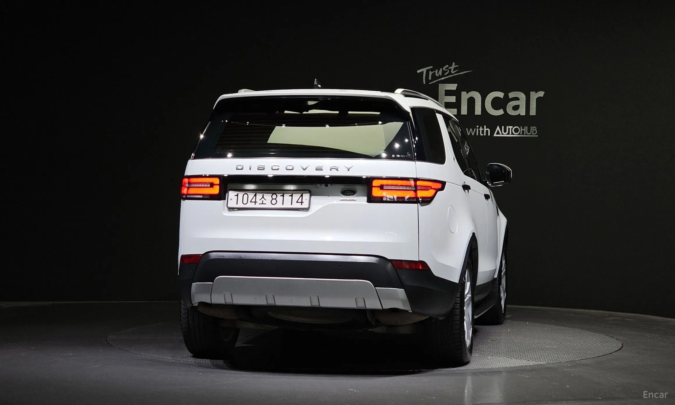 Land Rover Discovery 5 превью 4