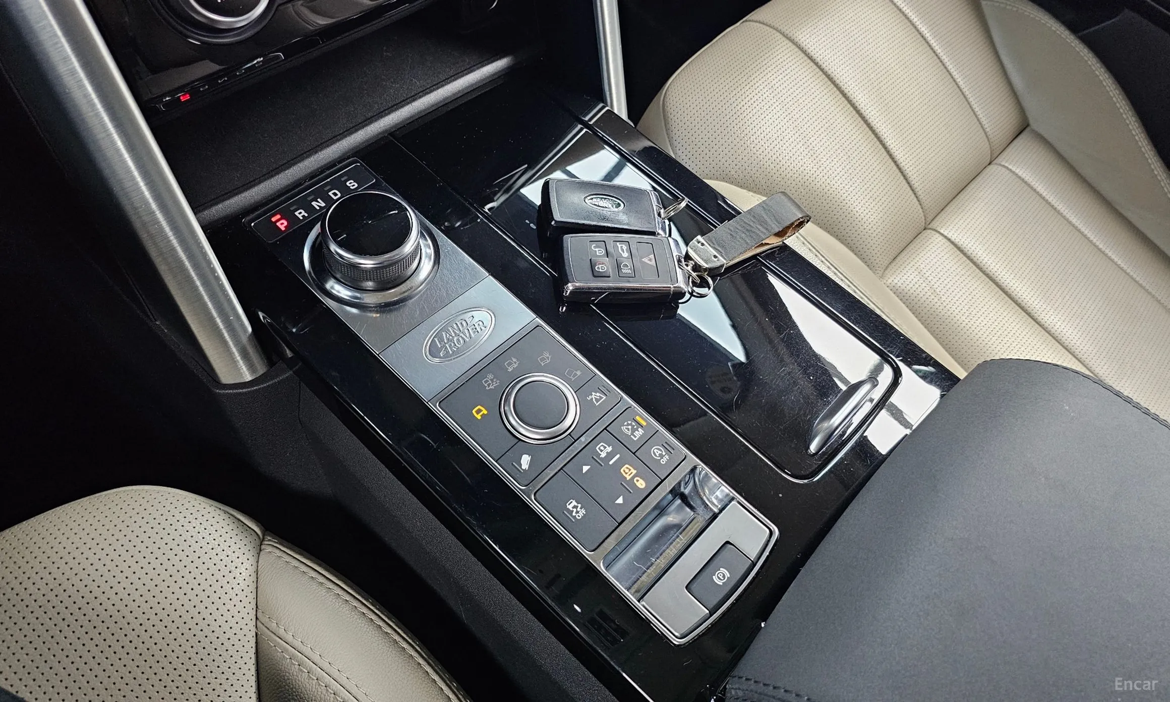 Land Rover Discovery 5 превью 9