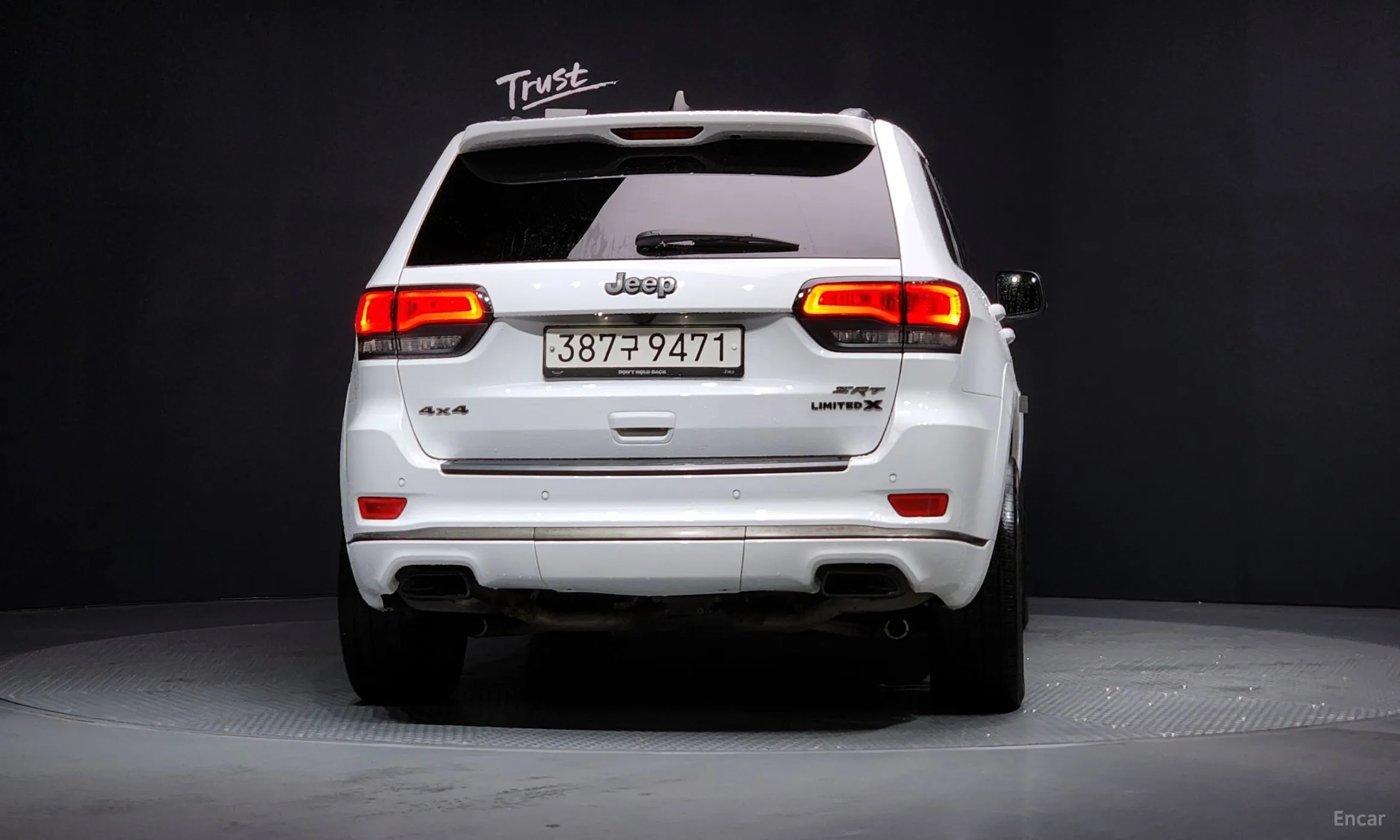 Jeep Grand Cherokee превью 4