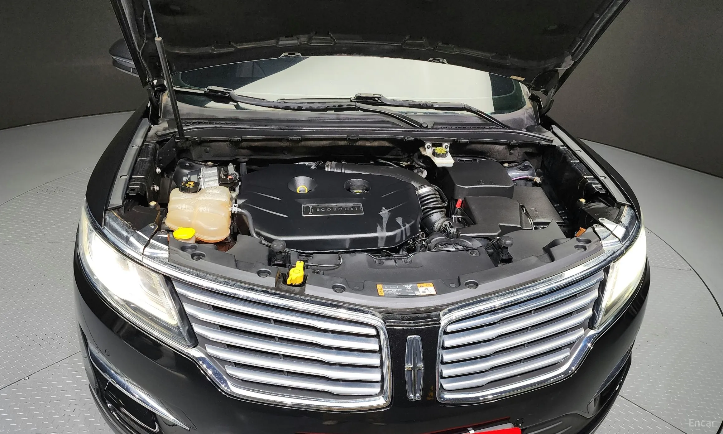Lincoln MKC превью 6