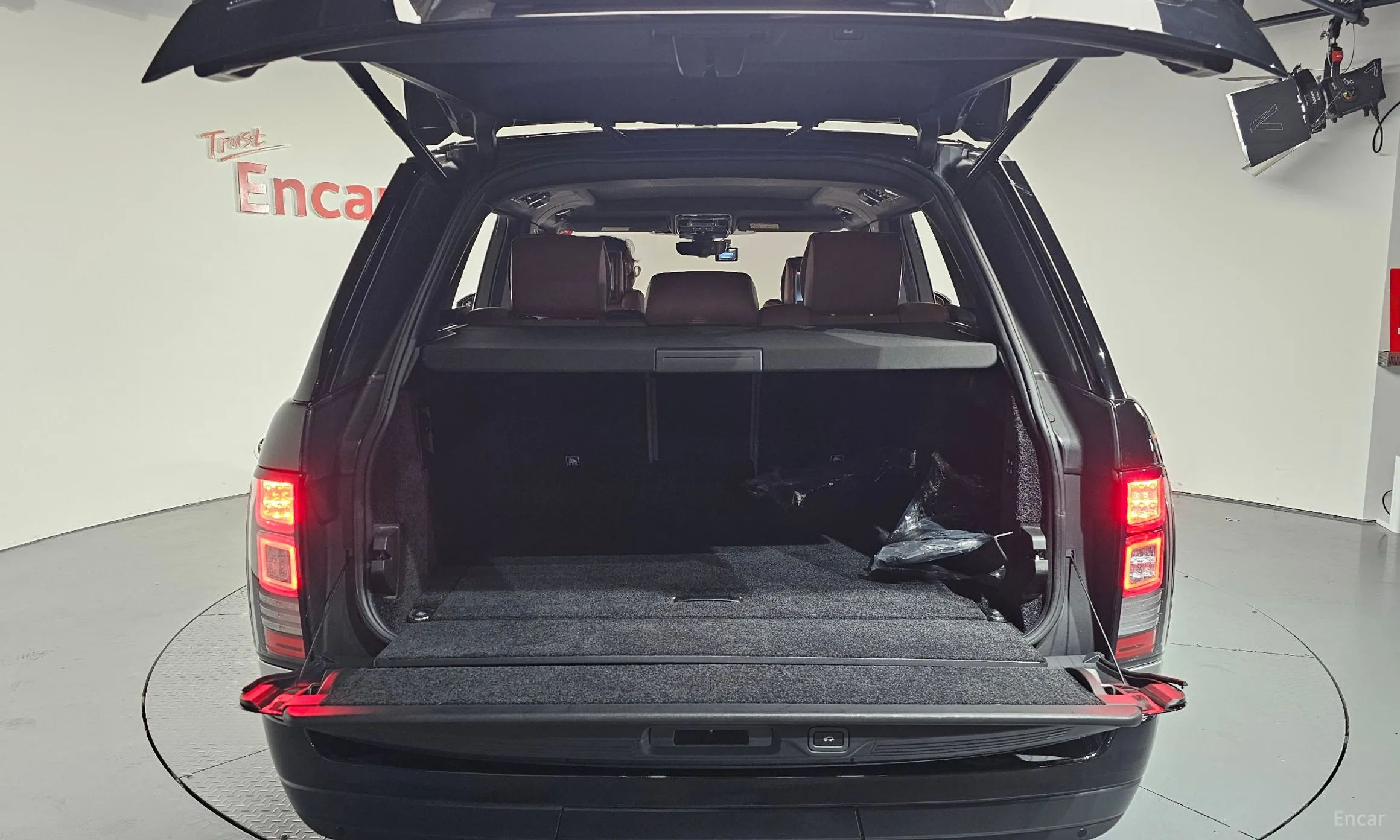 Land Rover Range Rover 4th Generation превью 20