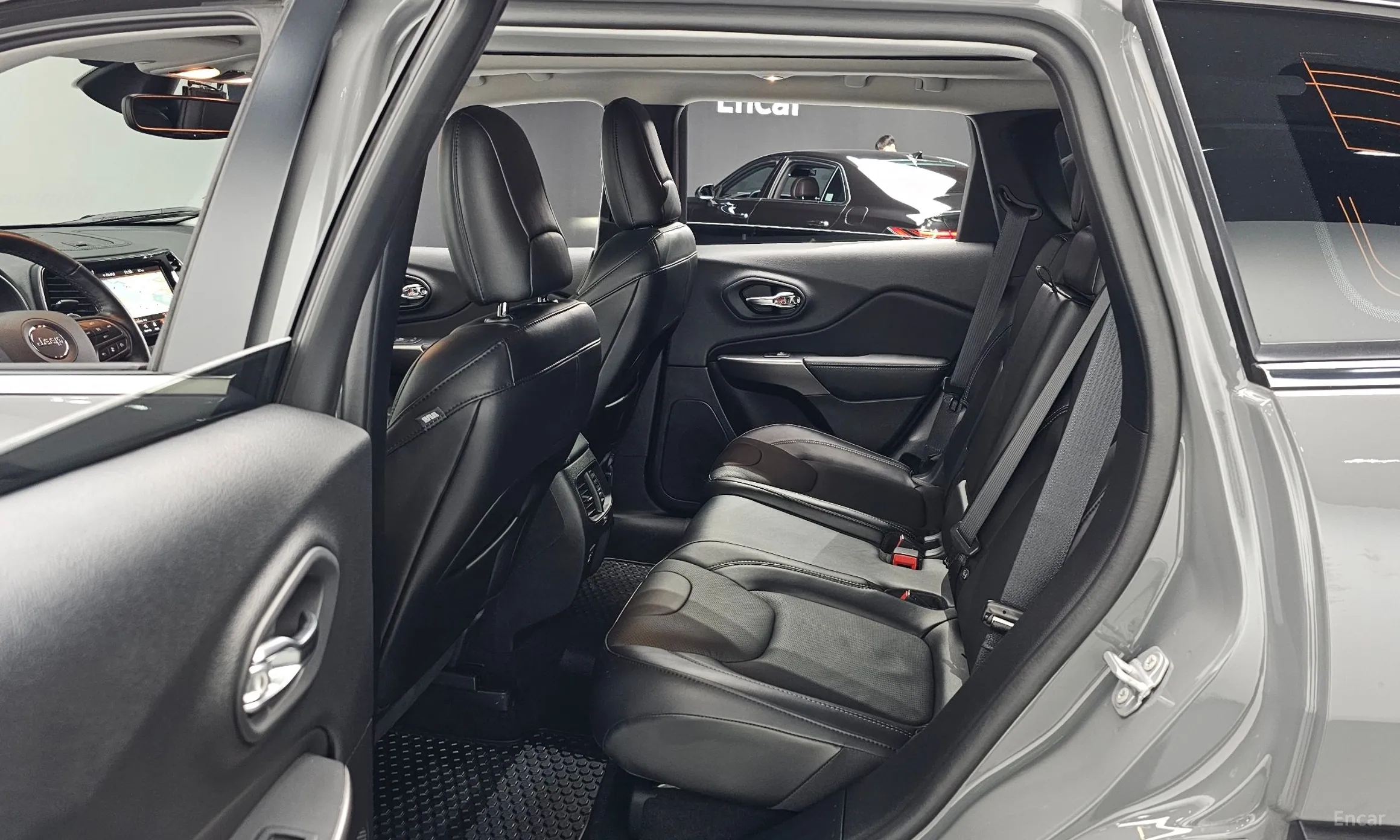 Jeep Cherokee (KL) превью 11