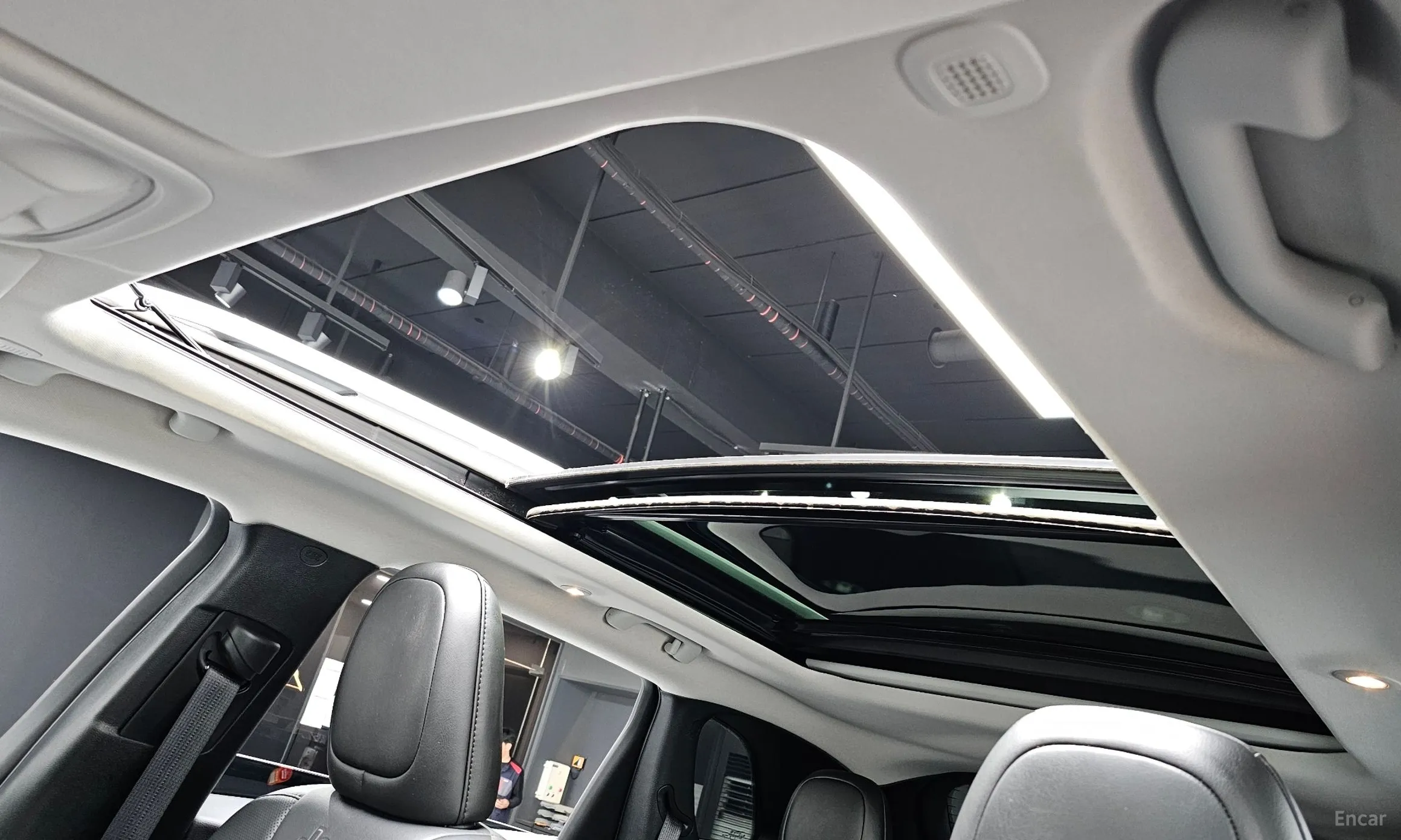 Jeep Cherokee (KL) превью 18