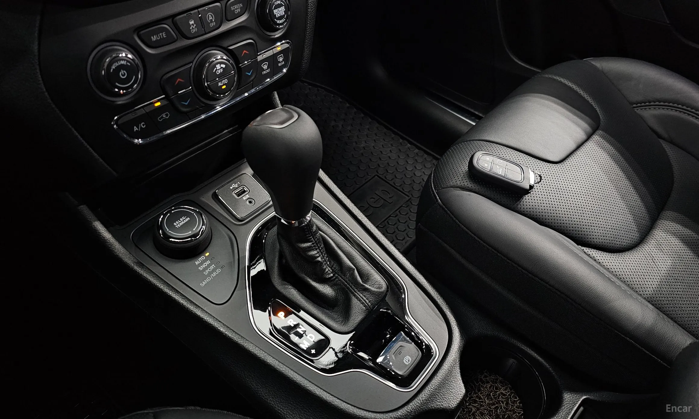 Jeep Cherokee (KL) превью 9
