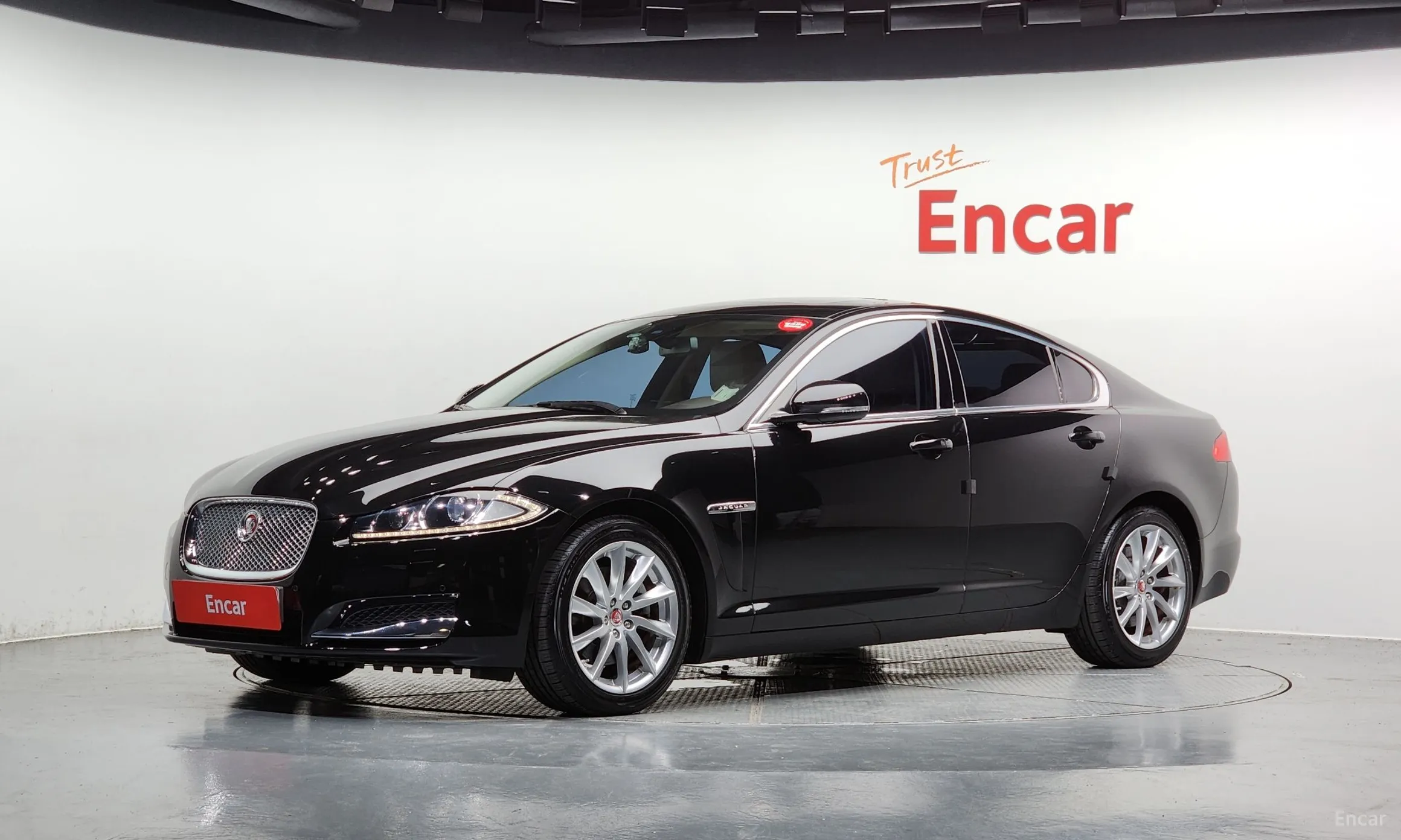 Jaguar New XF