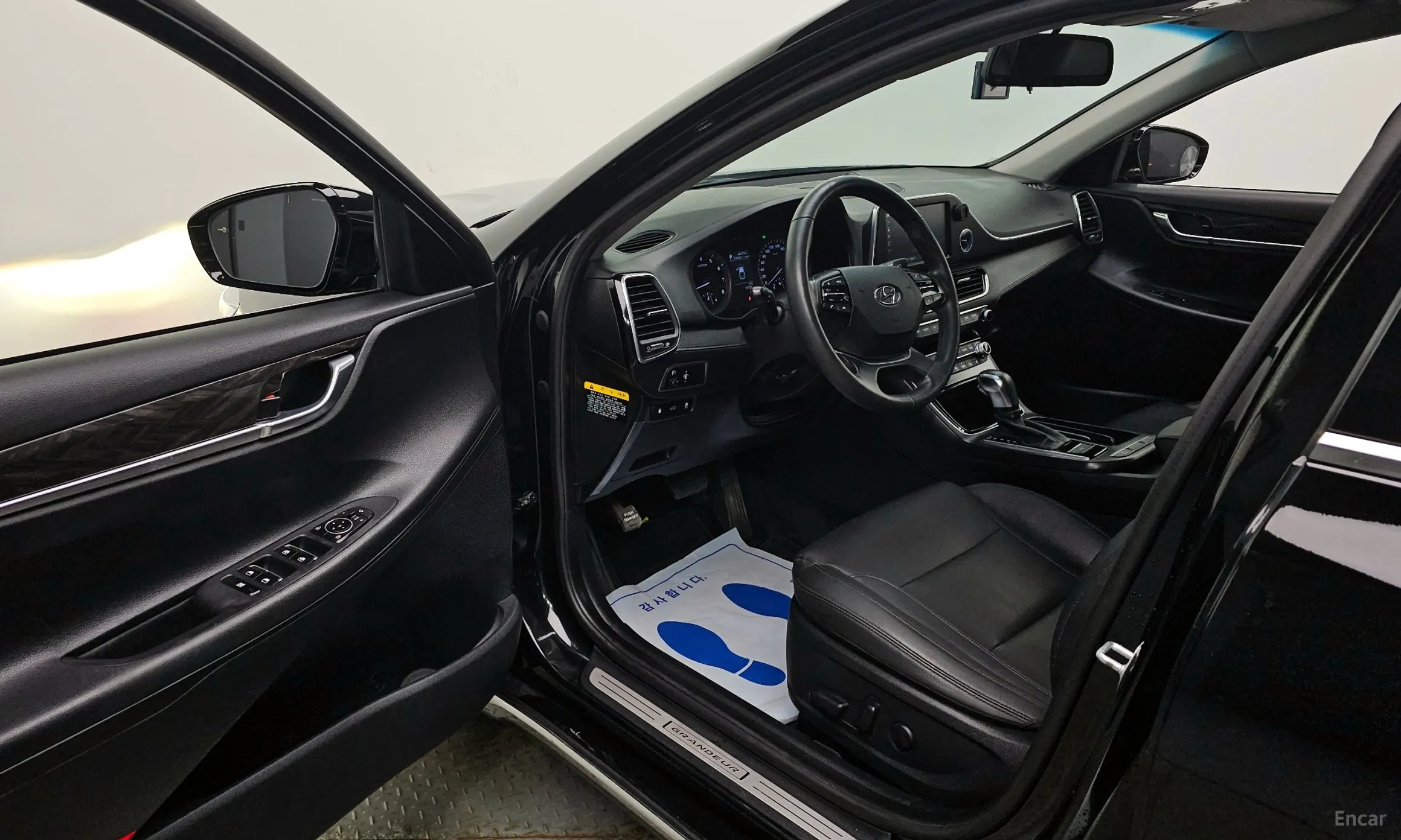 Hyundai Grandeur IG превью 10