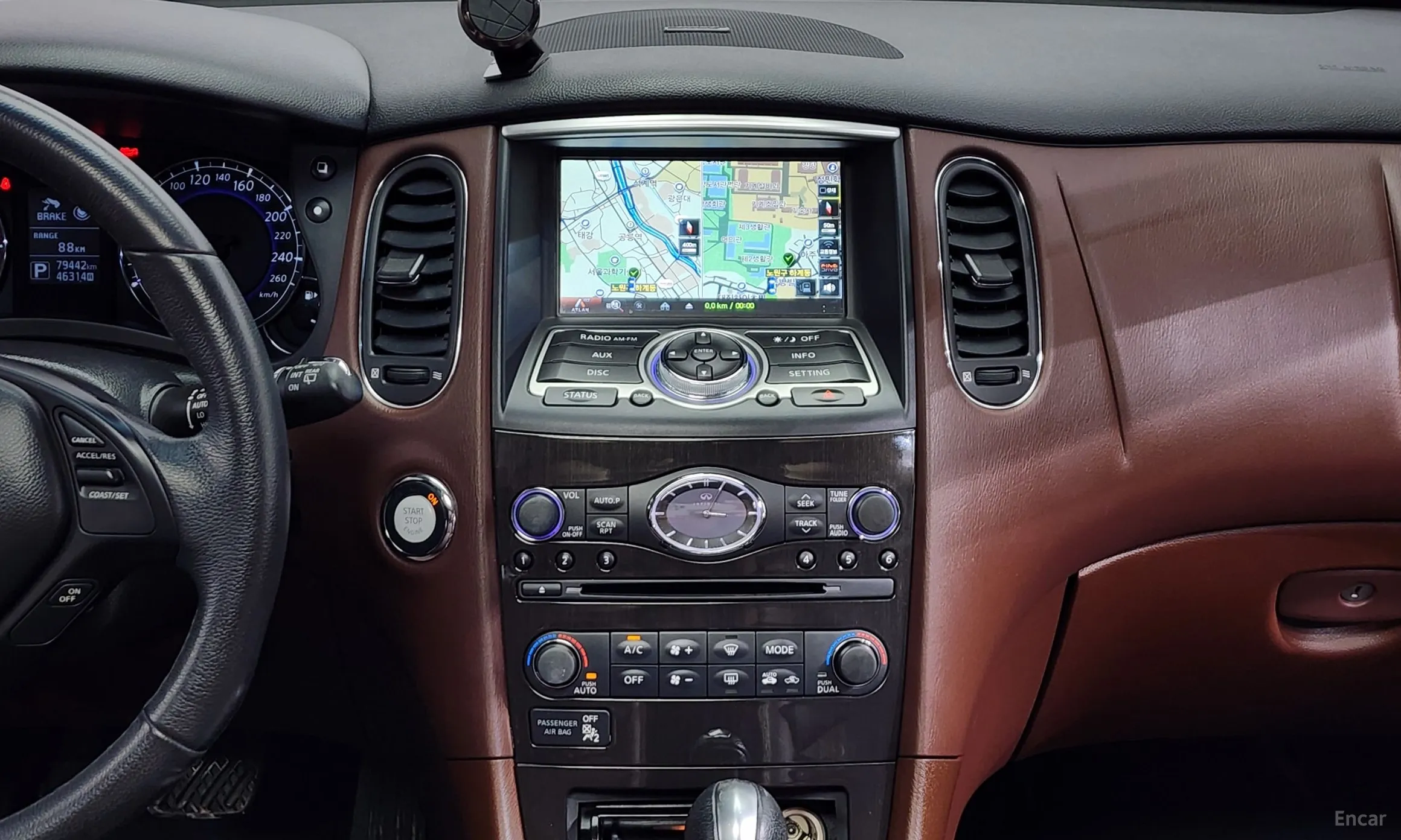 Infiniti QX50 превью 14