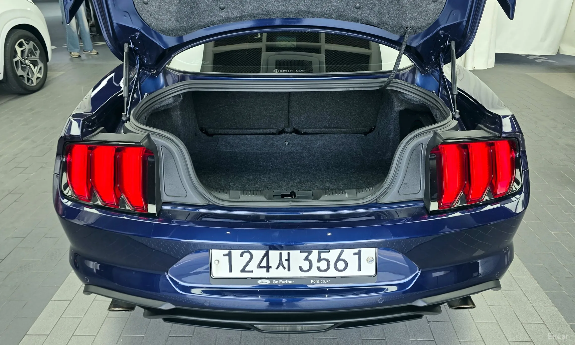 Ford Mustang превью 20
