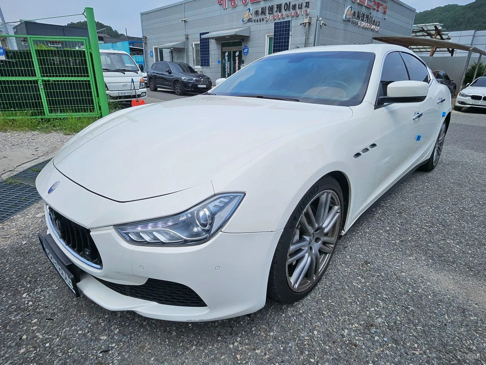 Maserati Ghibli превью 2