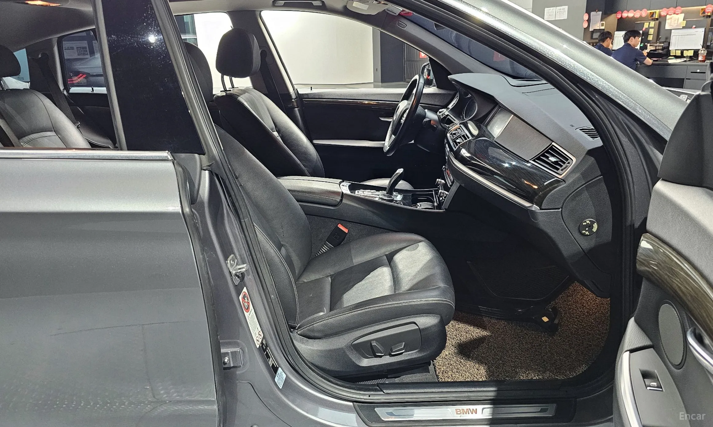 BMW 5 Series GT (F07) превью 10
