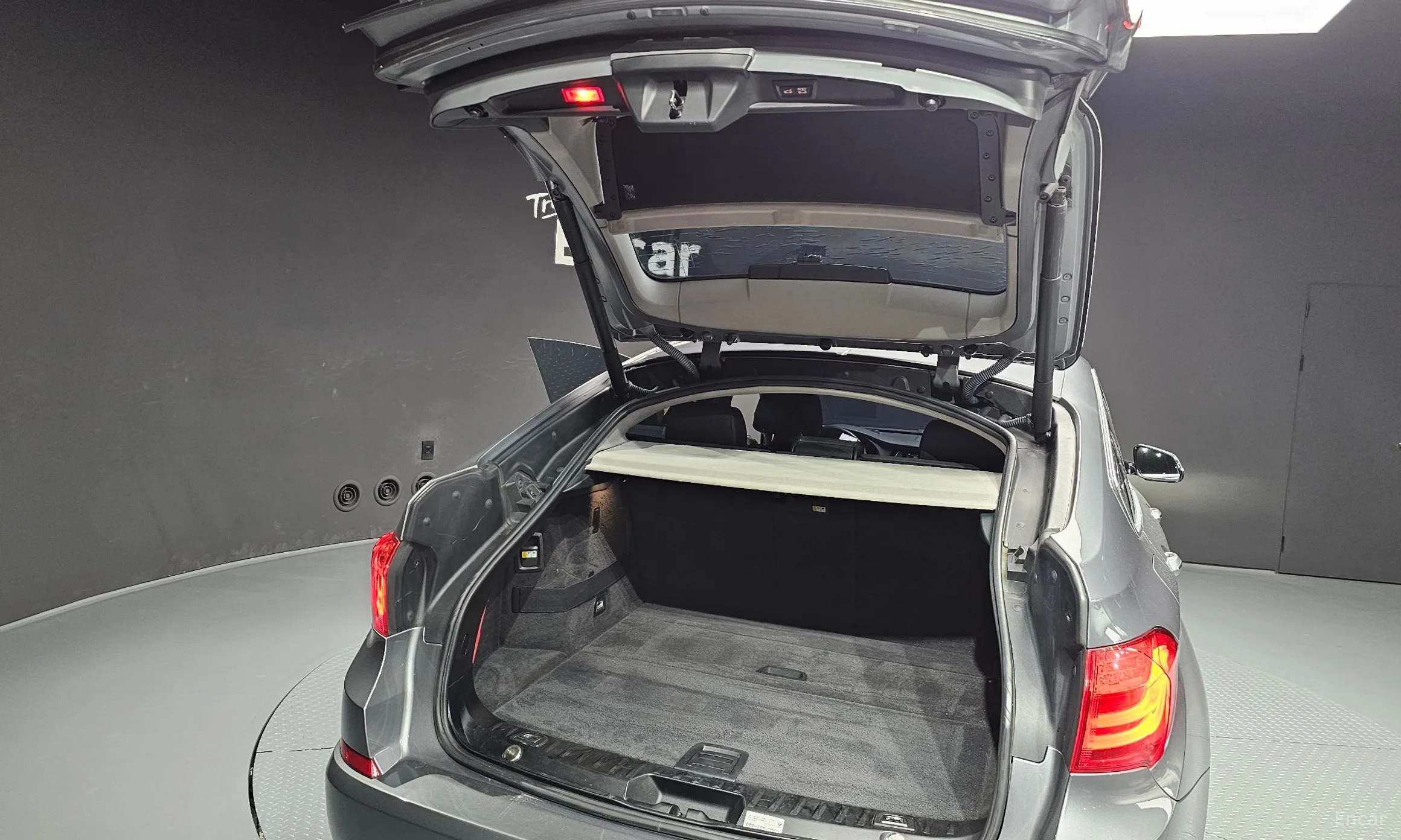 BMW 5 Series GT (F07) превью 20