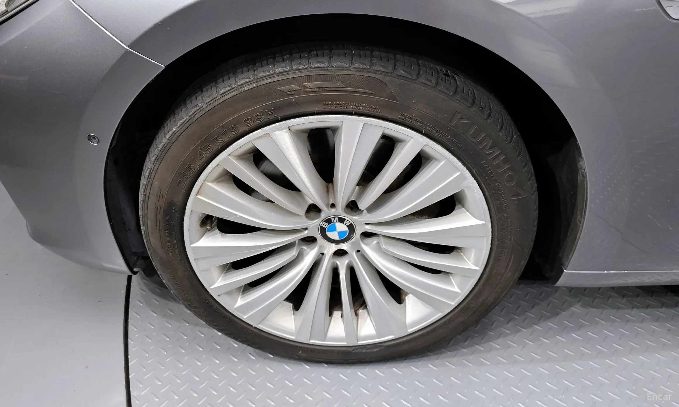BMW 5 Series GT (F07) превью 5