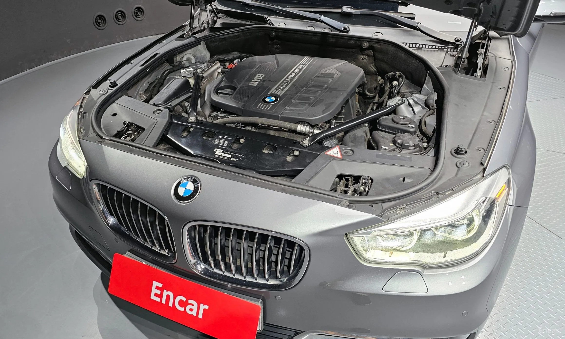 BMW 5 Series GT (F07) превью 6