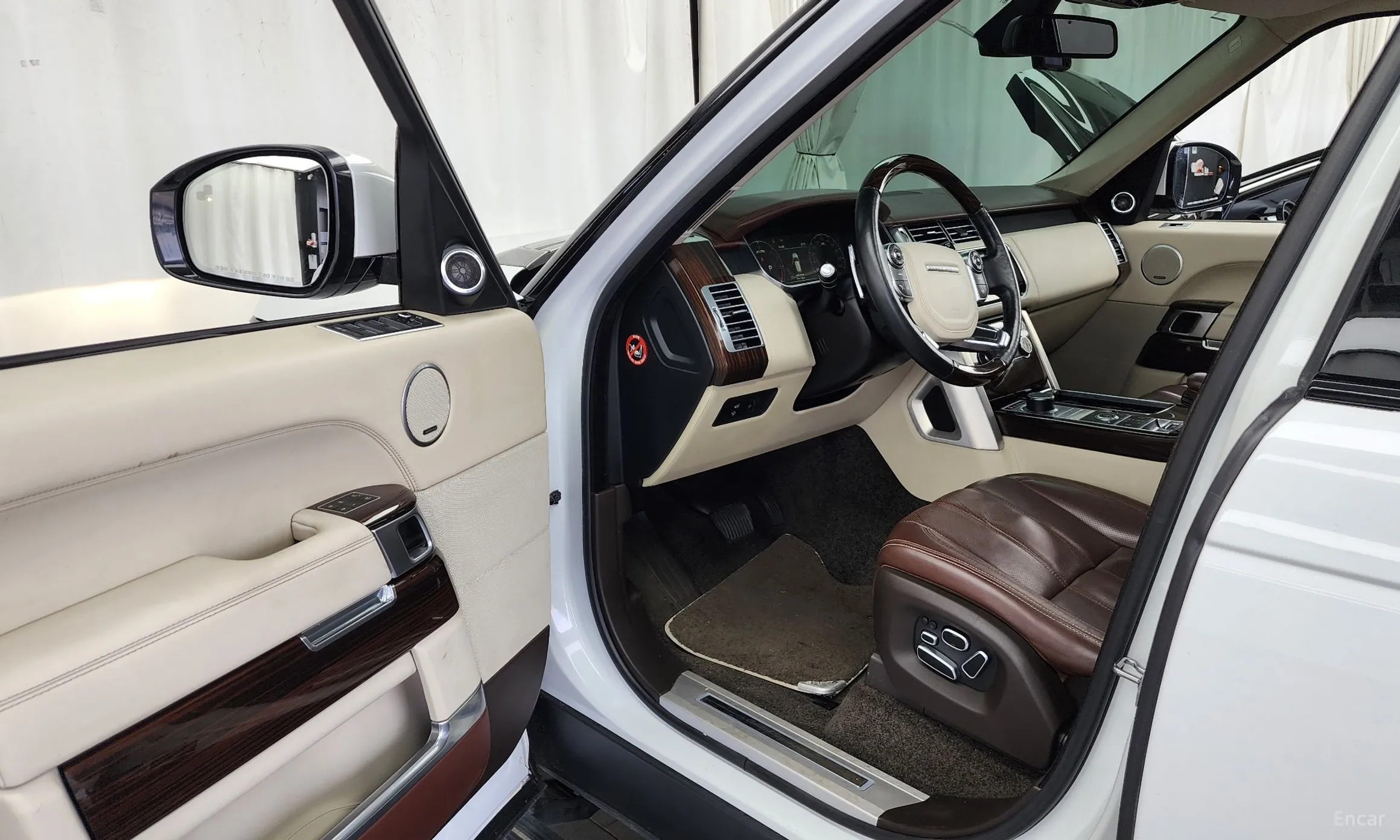 Land Rover Range Rover 4th Generation превью 10