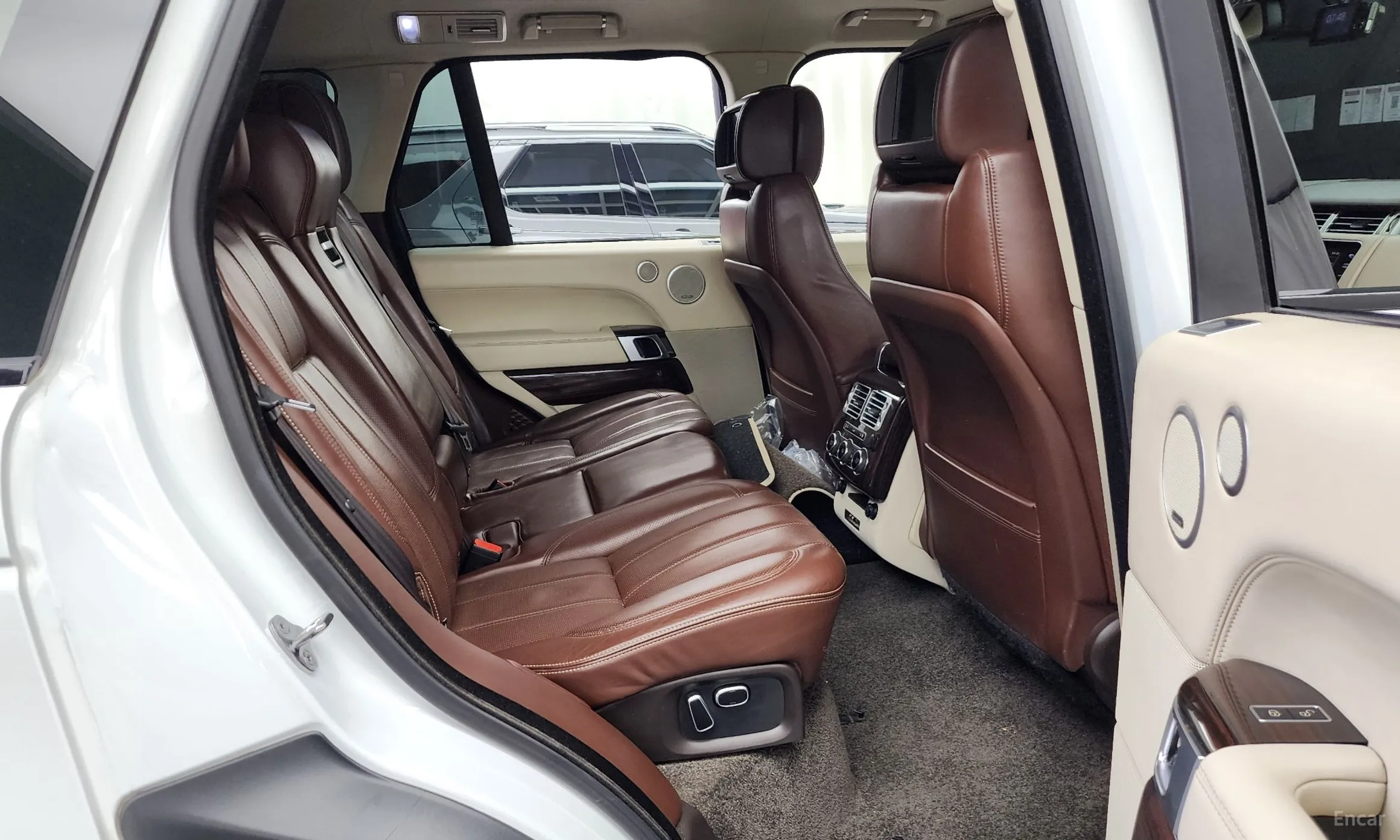 Land Rover Range Rover 4th Generation превью 12