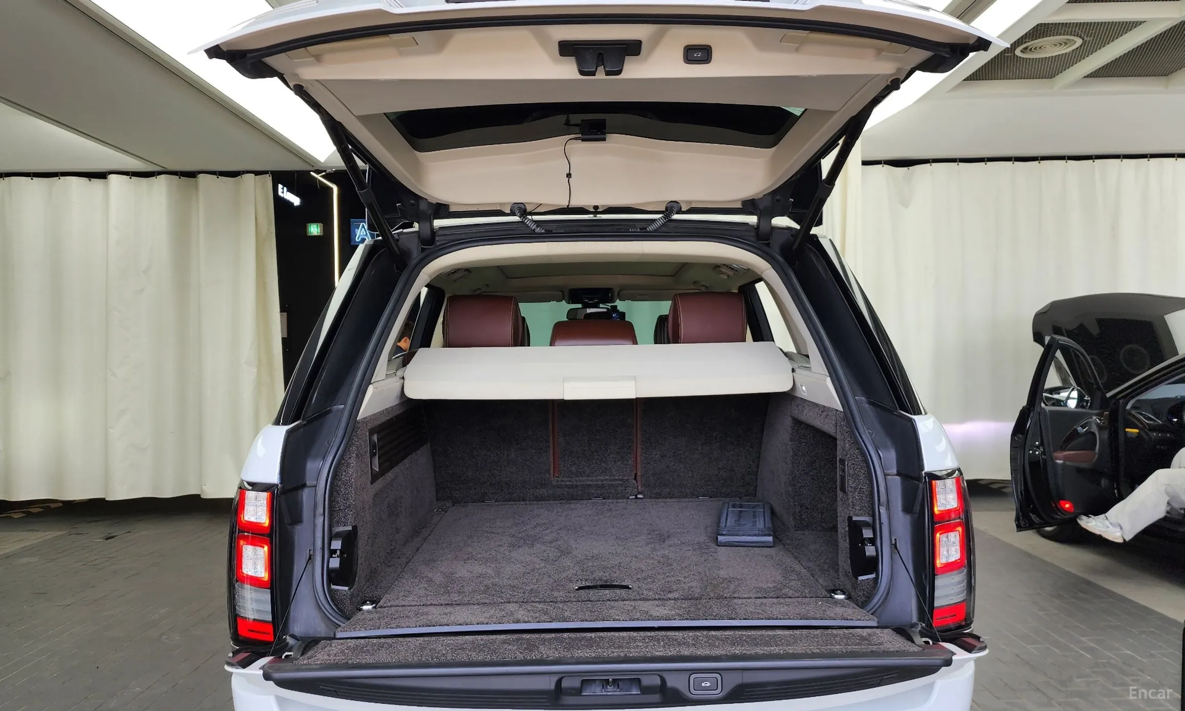 Land Rover Range Rover 4th Generation превью 20
