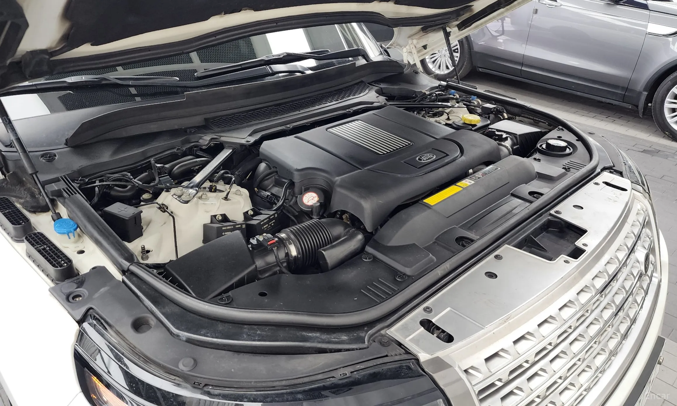 Land Rover Range Rover 4th Generation превью 6