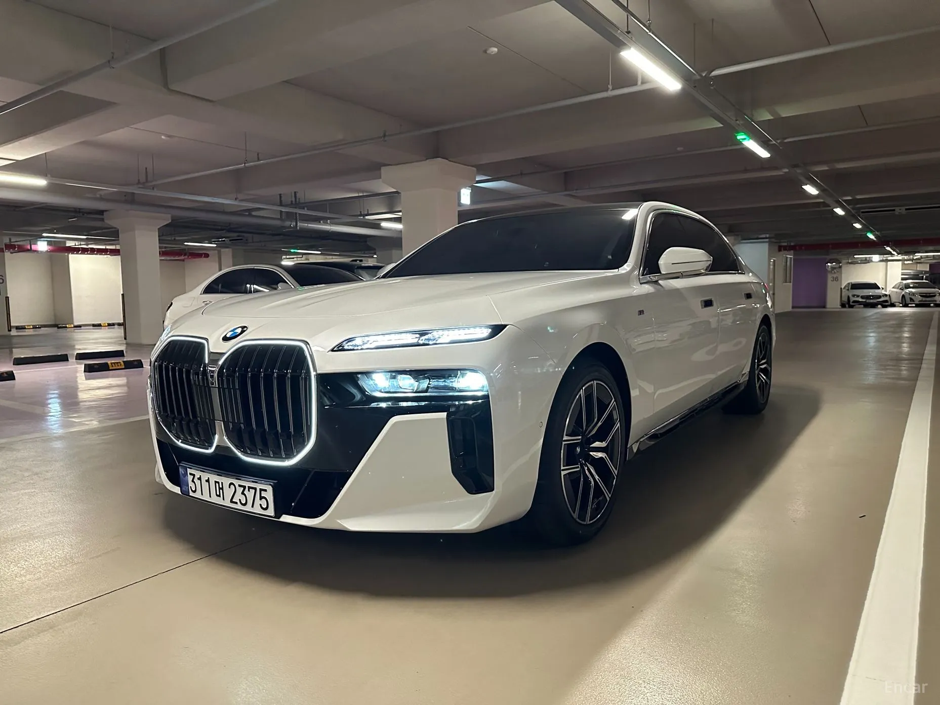BMW 7 Series (G70)