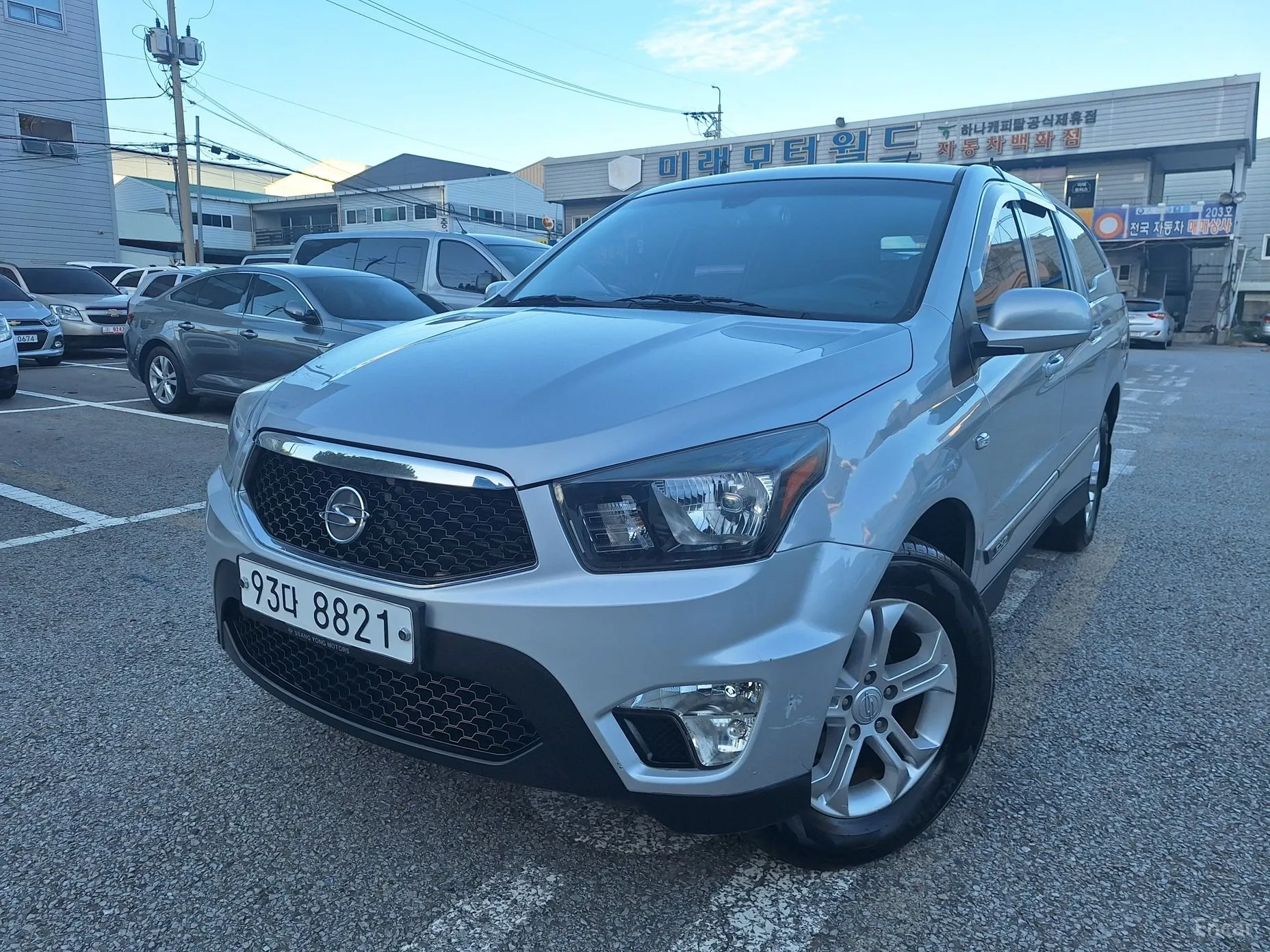 Korando Sports