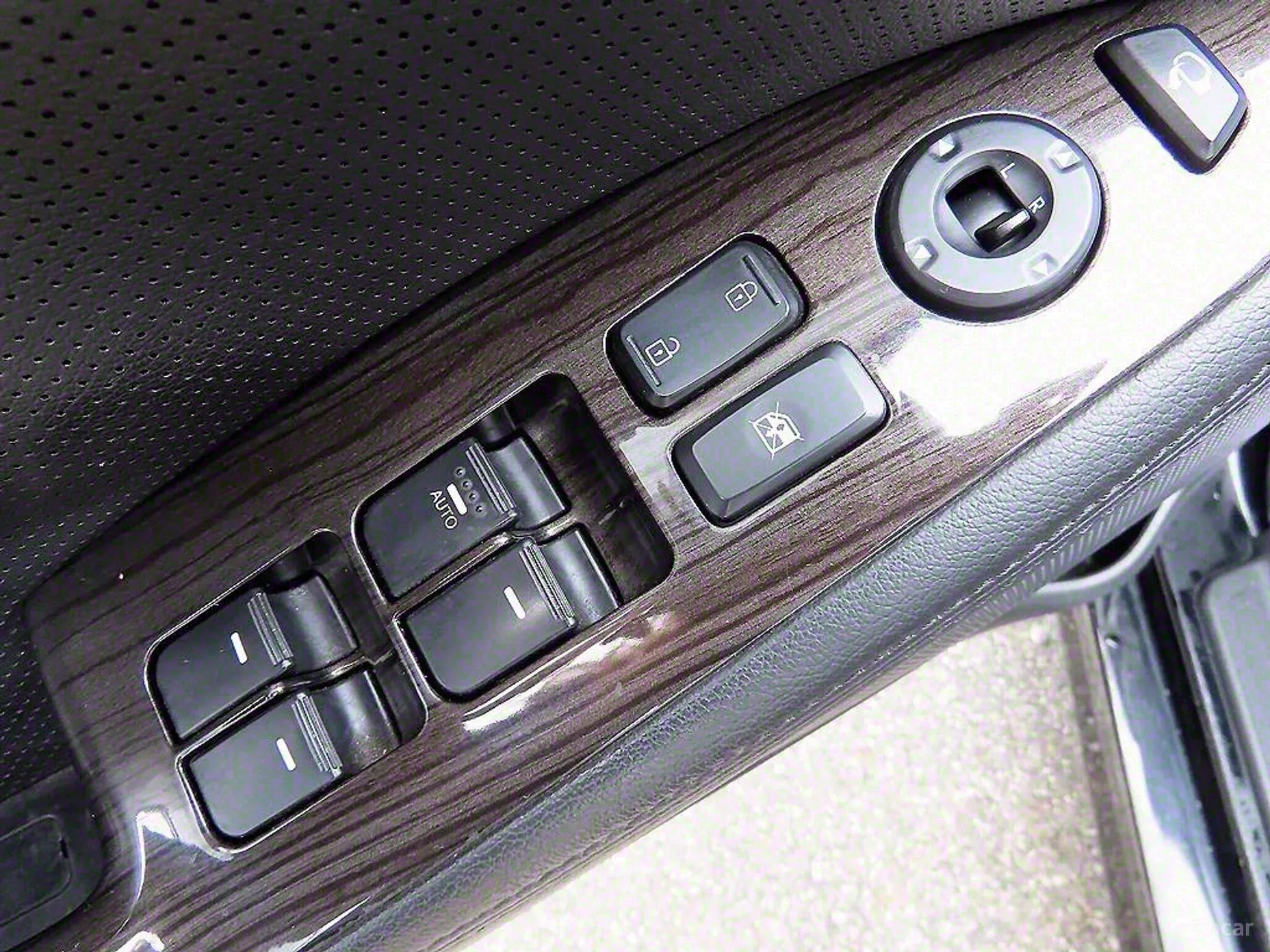 Kia K5 превью 13