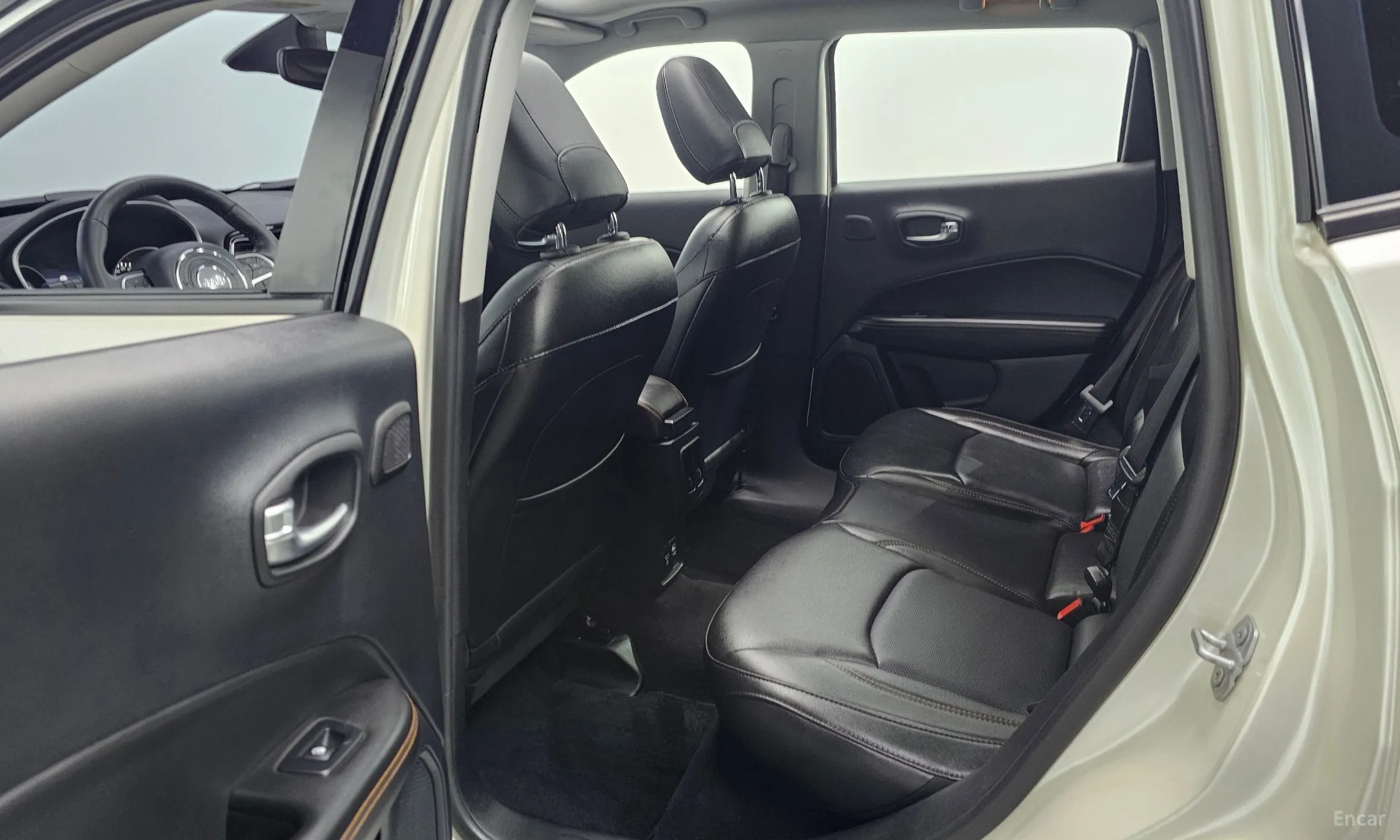 Jeep Compass 2nd Generation превью 12