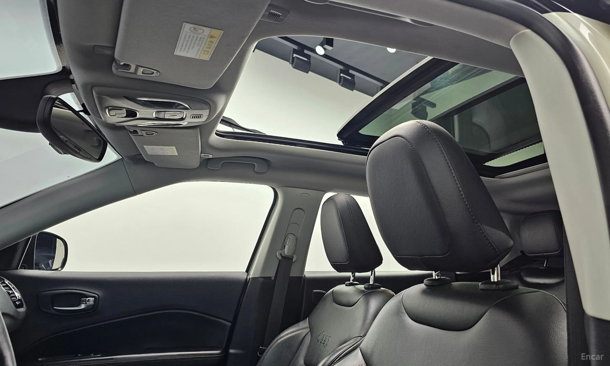Jeep Compass 2nd Generation превью 14