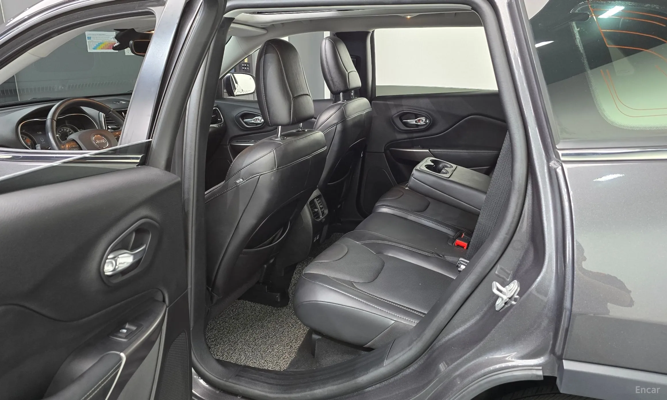 Jeep Cherokee (KL) превью 11