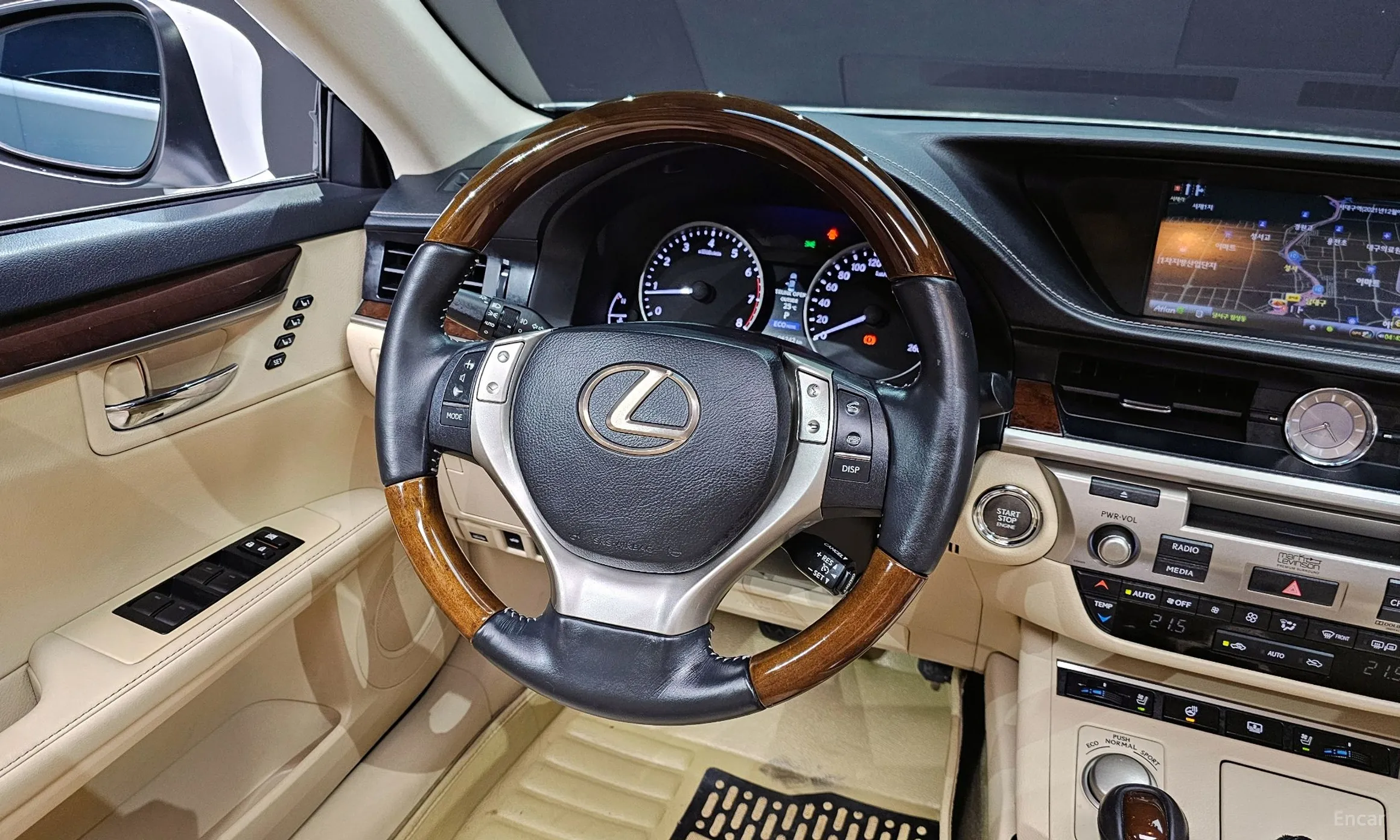 Lexus New ES350 превью 13
