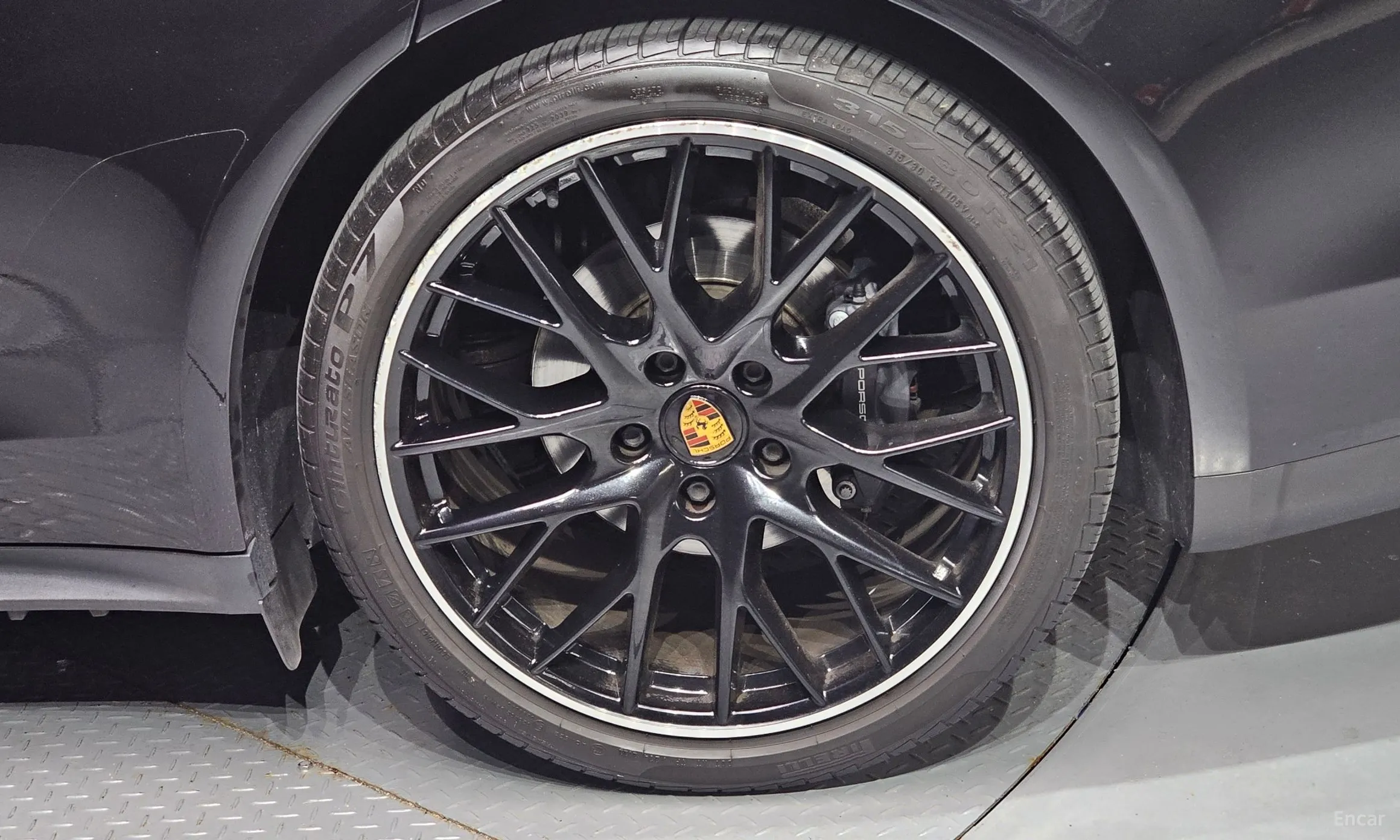 Porsche Panamera (971) превью 5