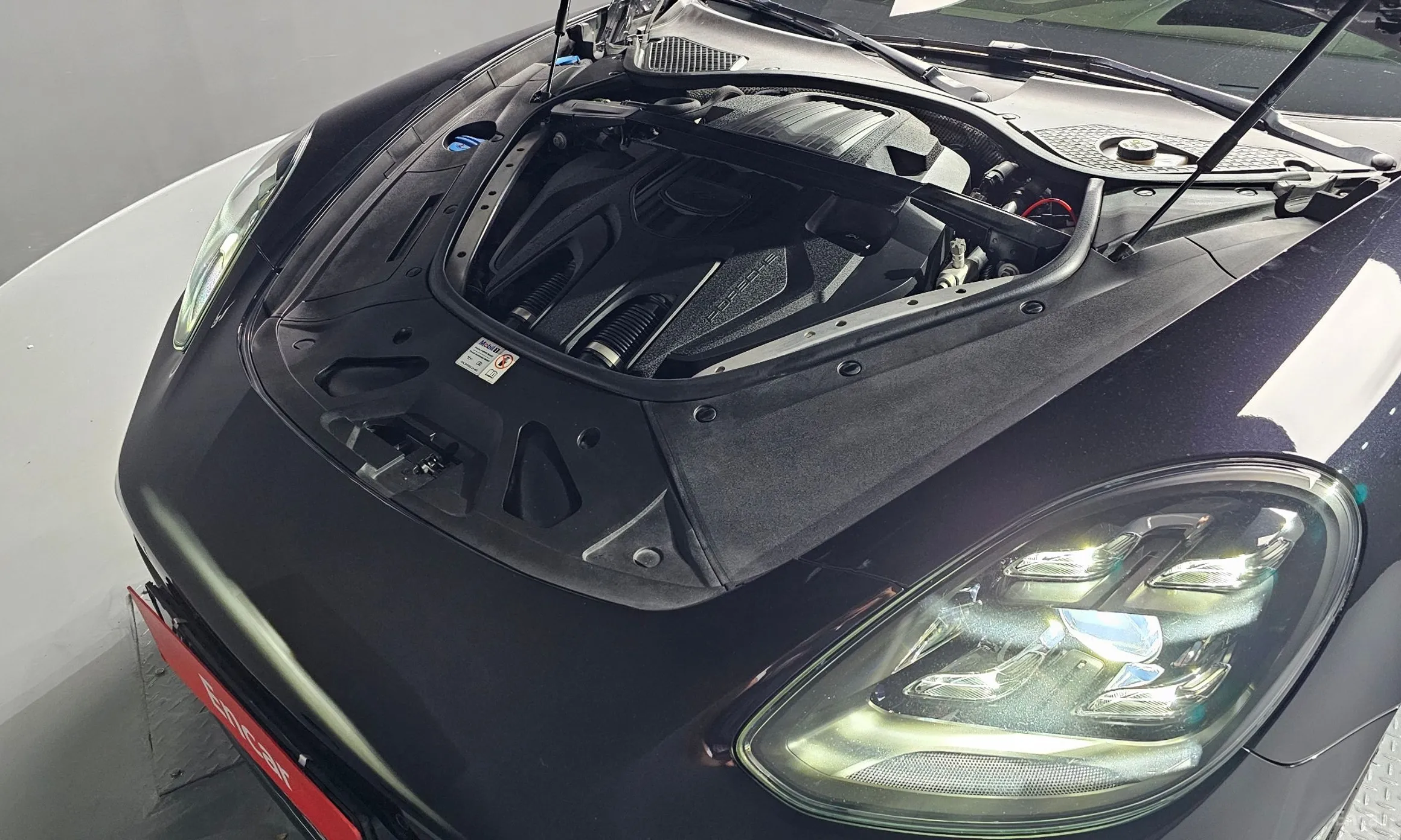 Porsche Panamera (971) превью 6