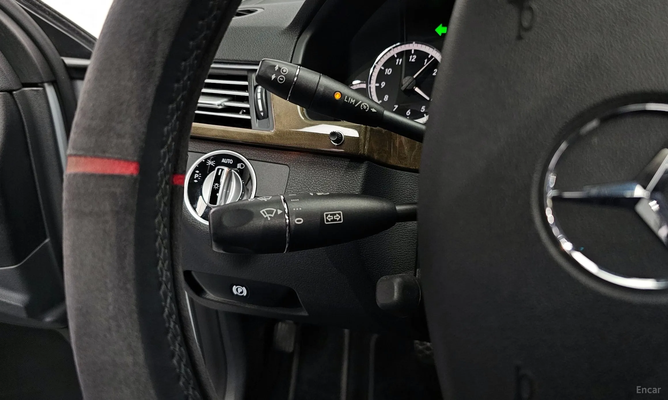 Mercedes Benz E-Class W212 превью 17