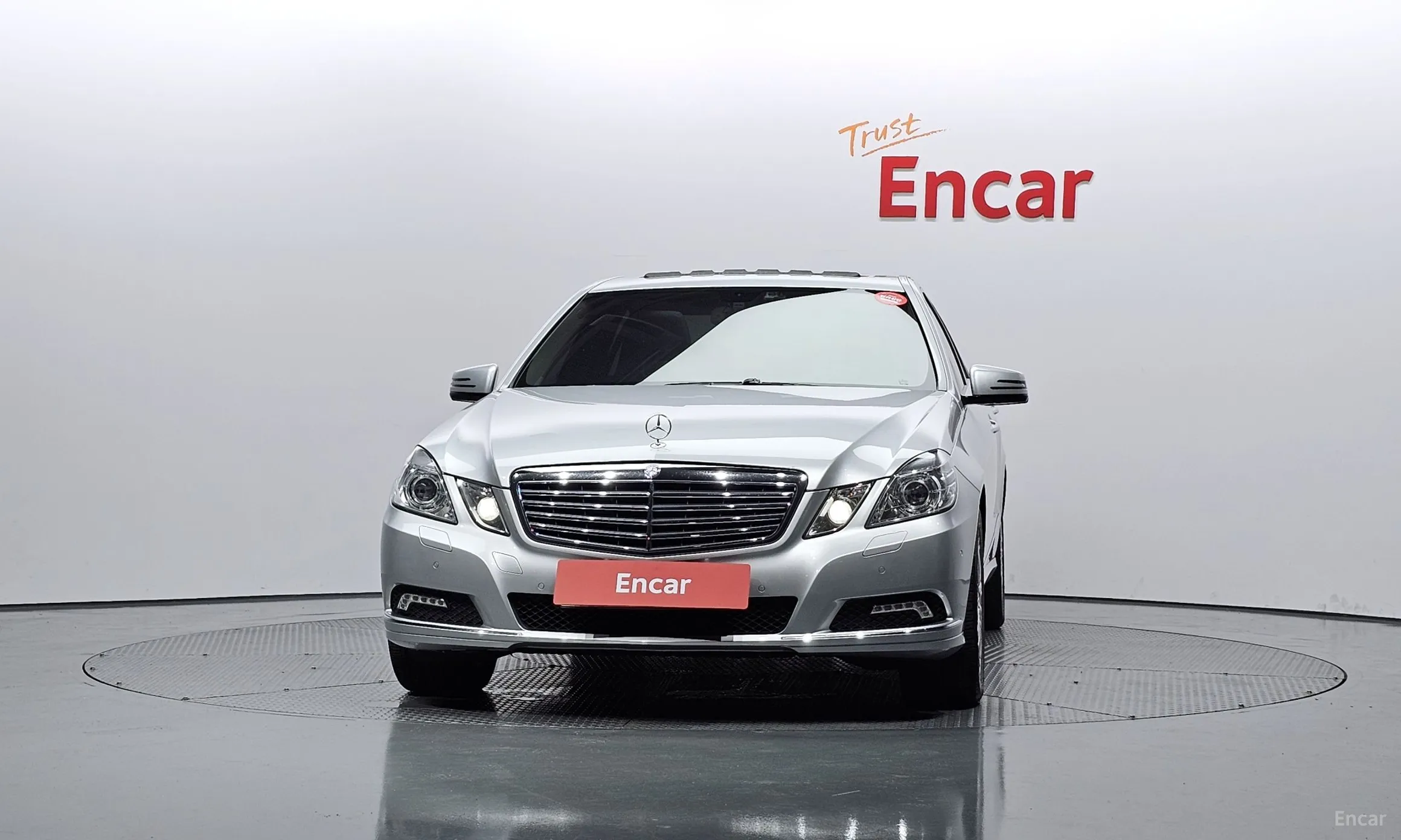 Mercedes Benz E-Class W212 превью 3