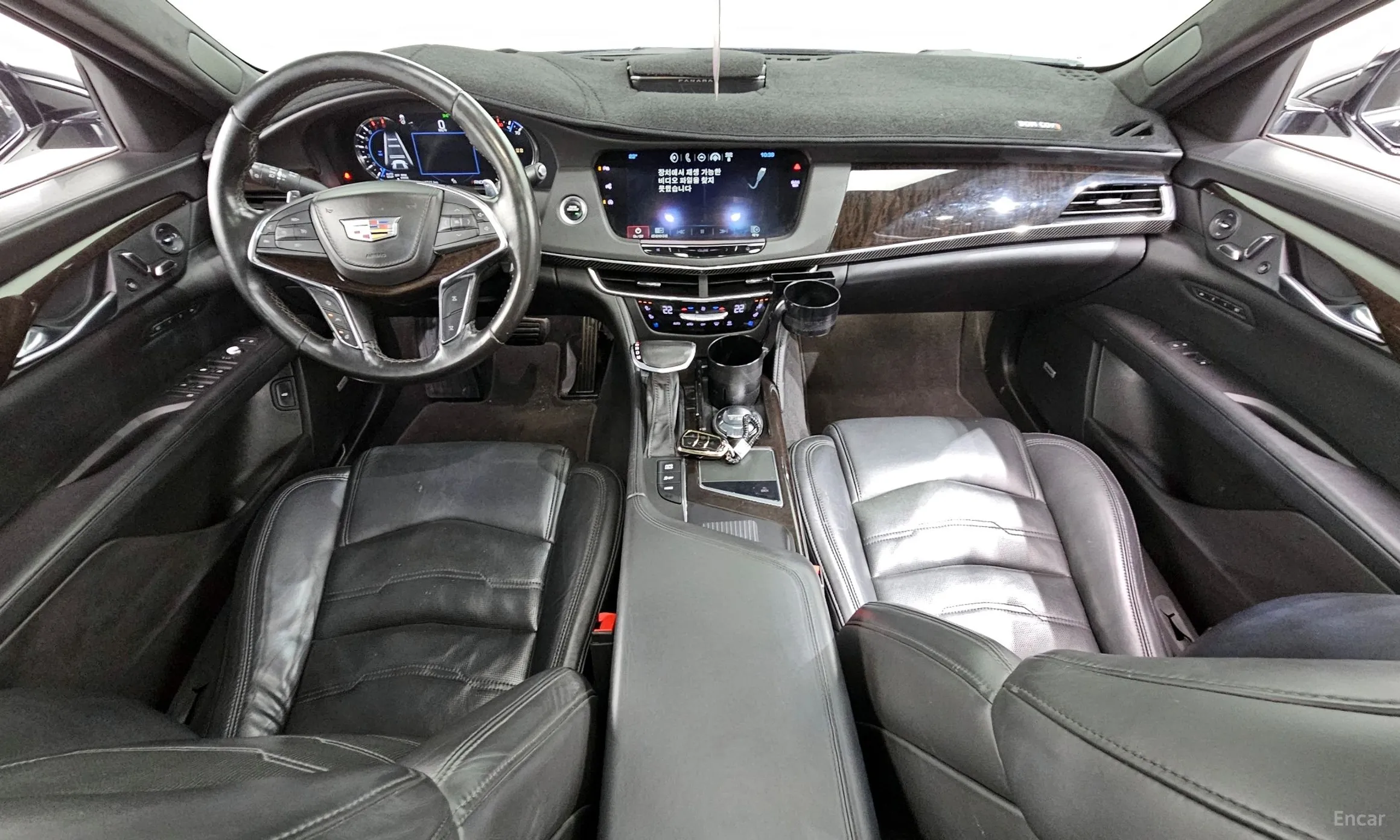 Cadillac CT6 превью 7