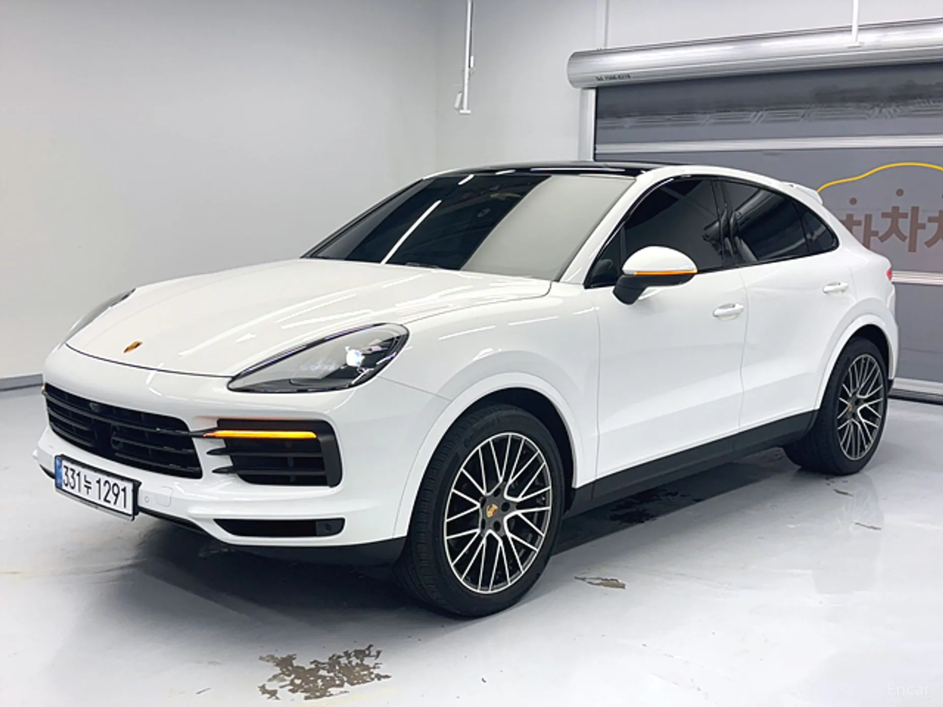 Porsche Cayenne (PO536) превью 3