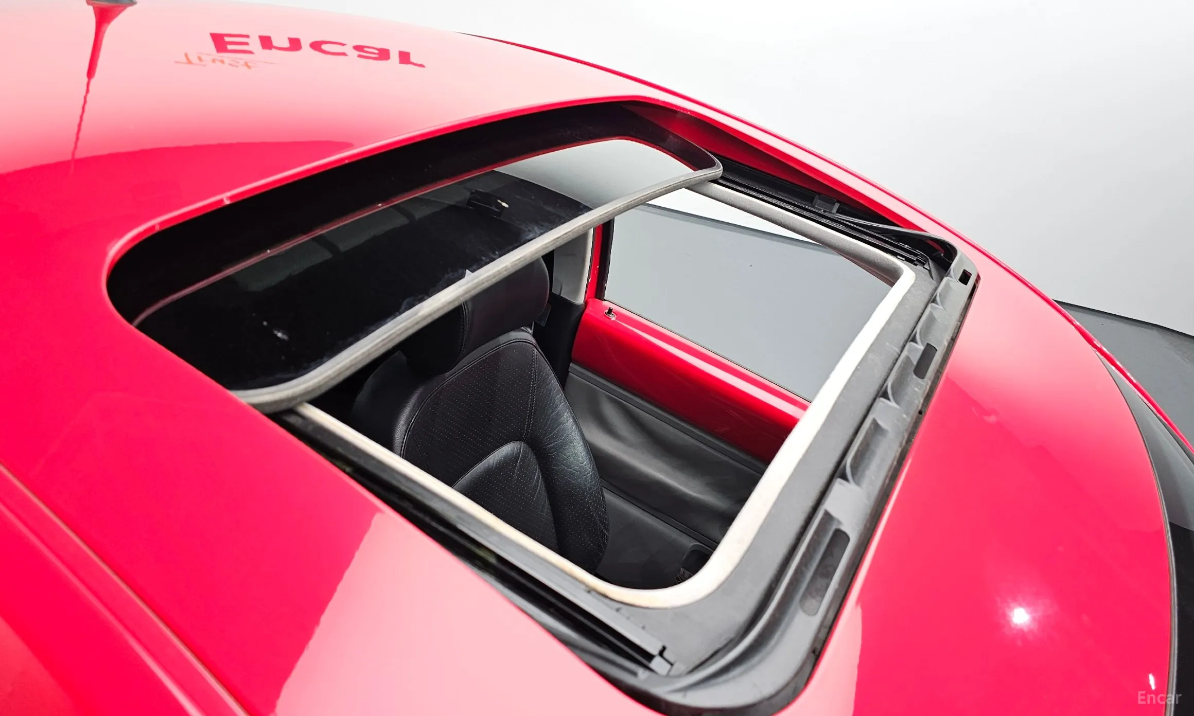 Volkswagen New Beetle превью 20