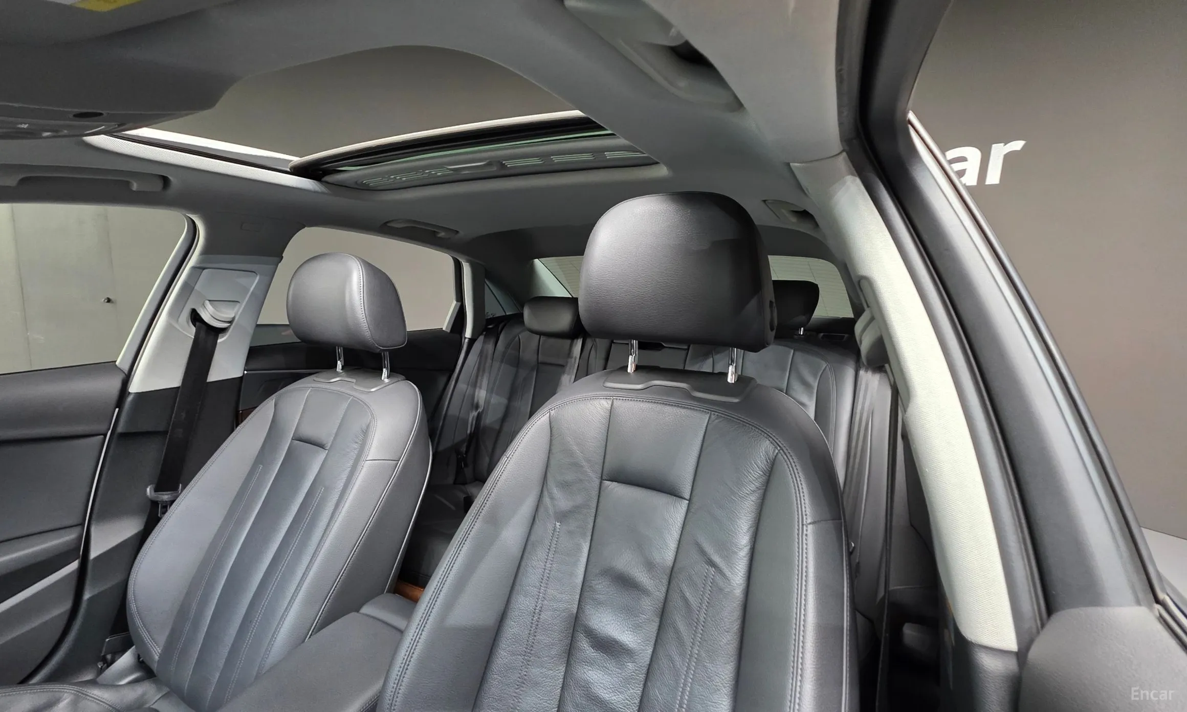 Audi A4 (B9) превью 11