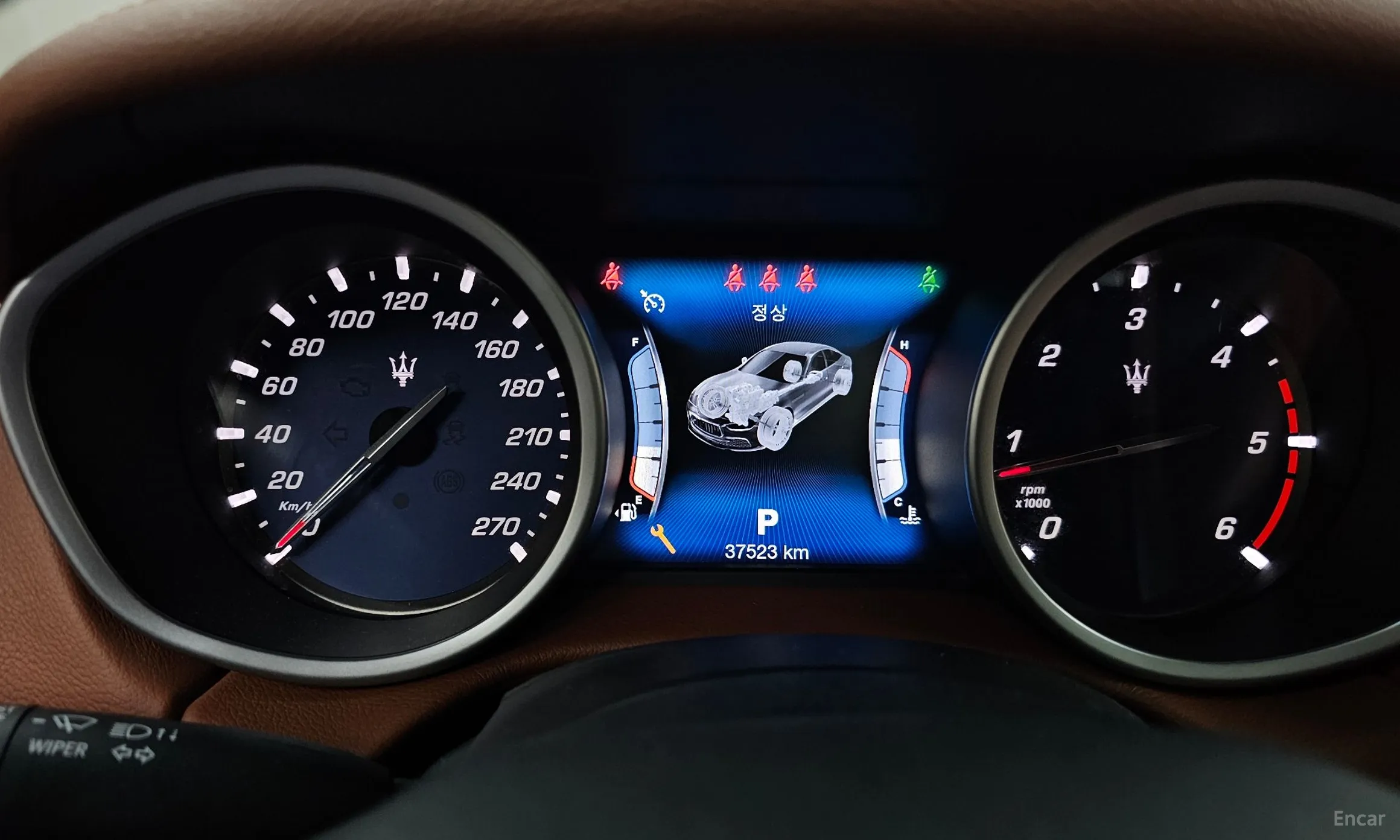 Maserati Ghibli превью 8