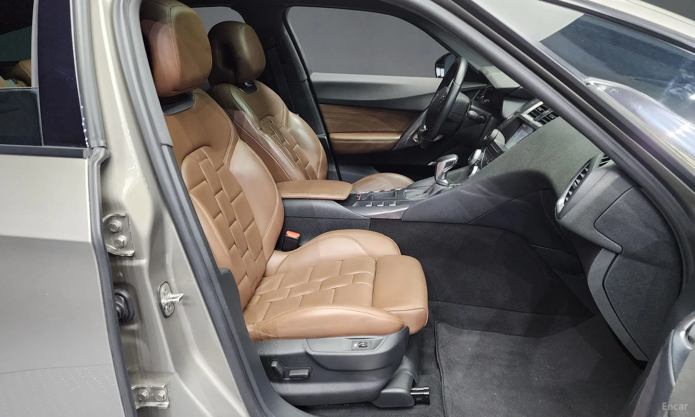 Citroën/DS DS5 превью 11