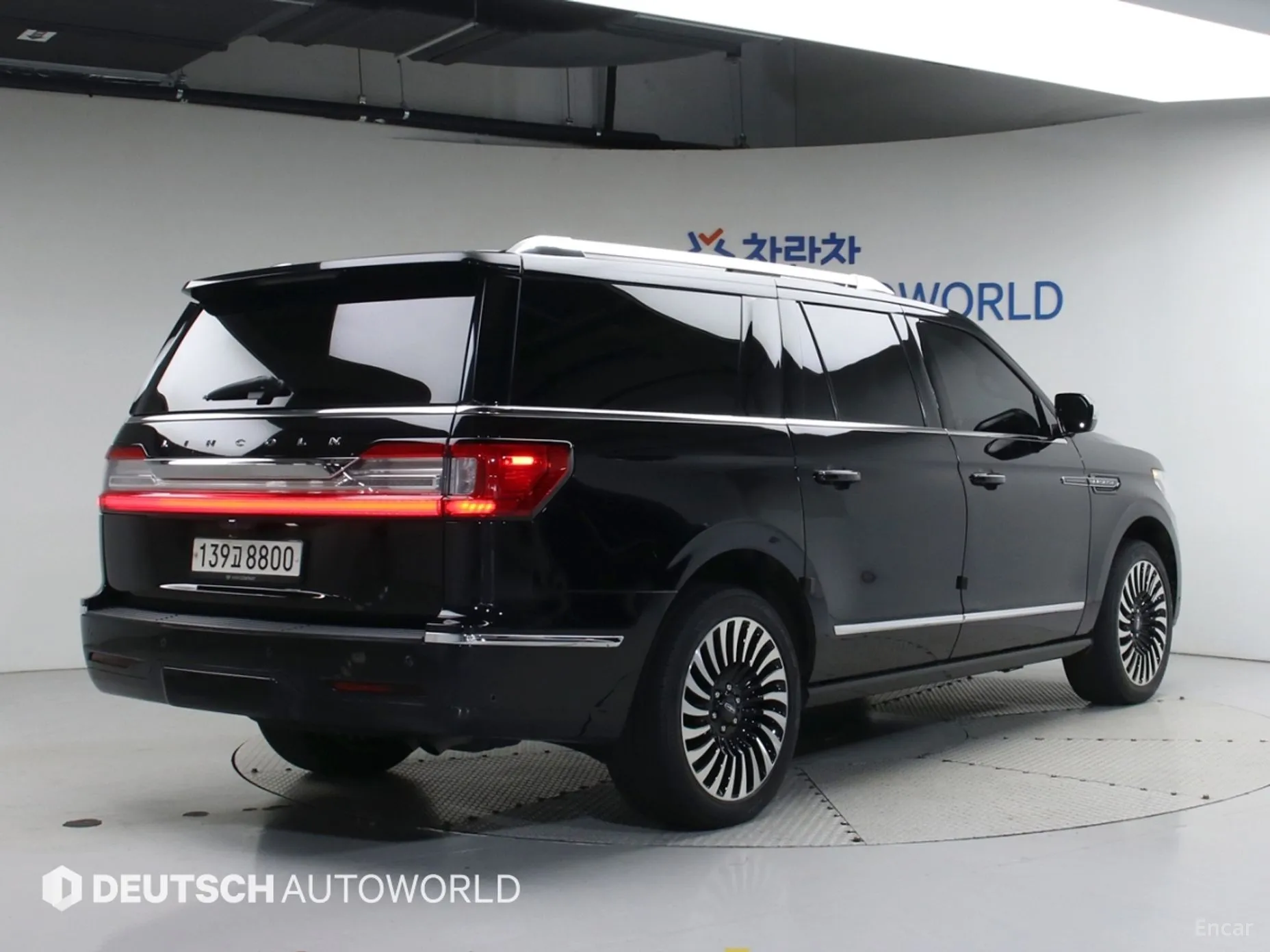 Lincoln Navigator 4th generation