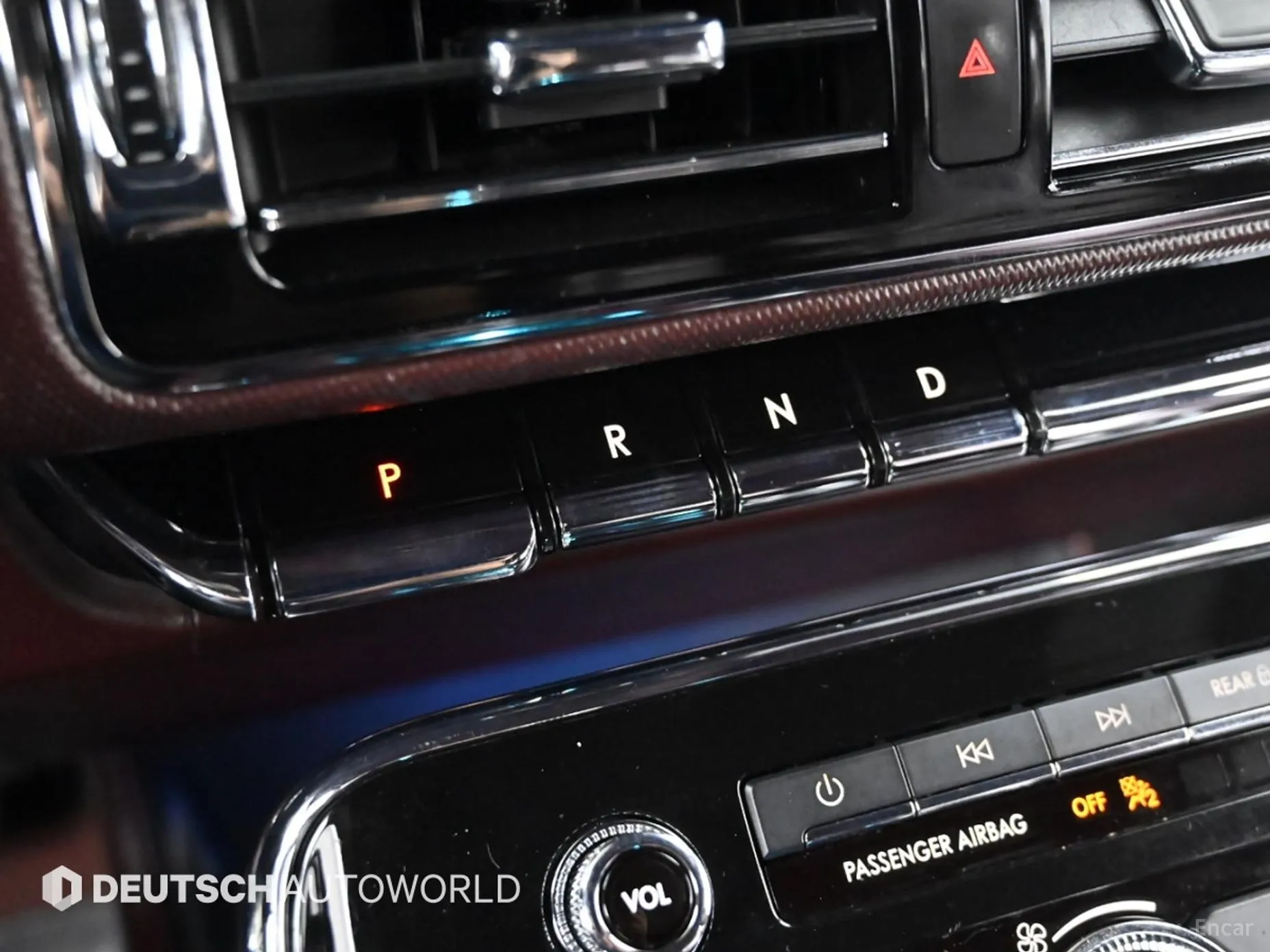 Lincoln Navigator 4th generation превью 9