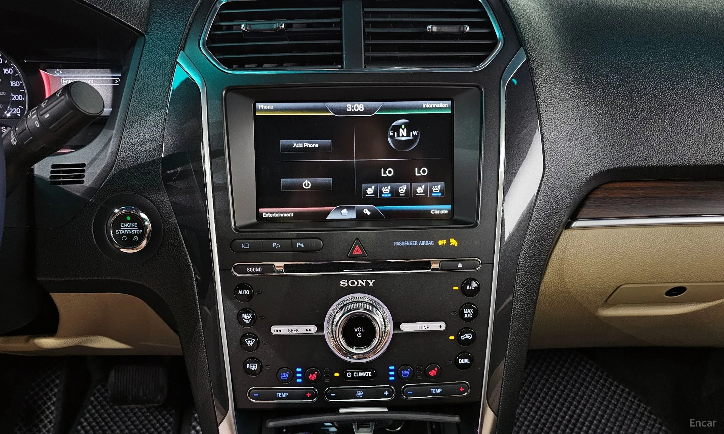 Ford Explorer превью 15