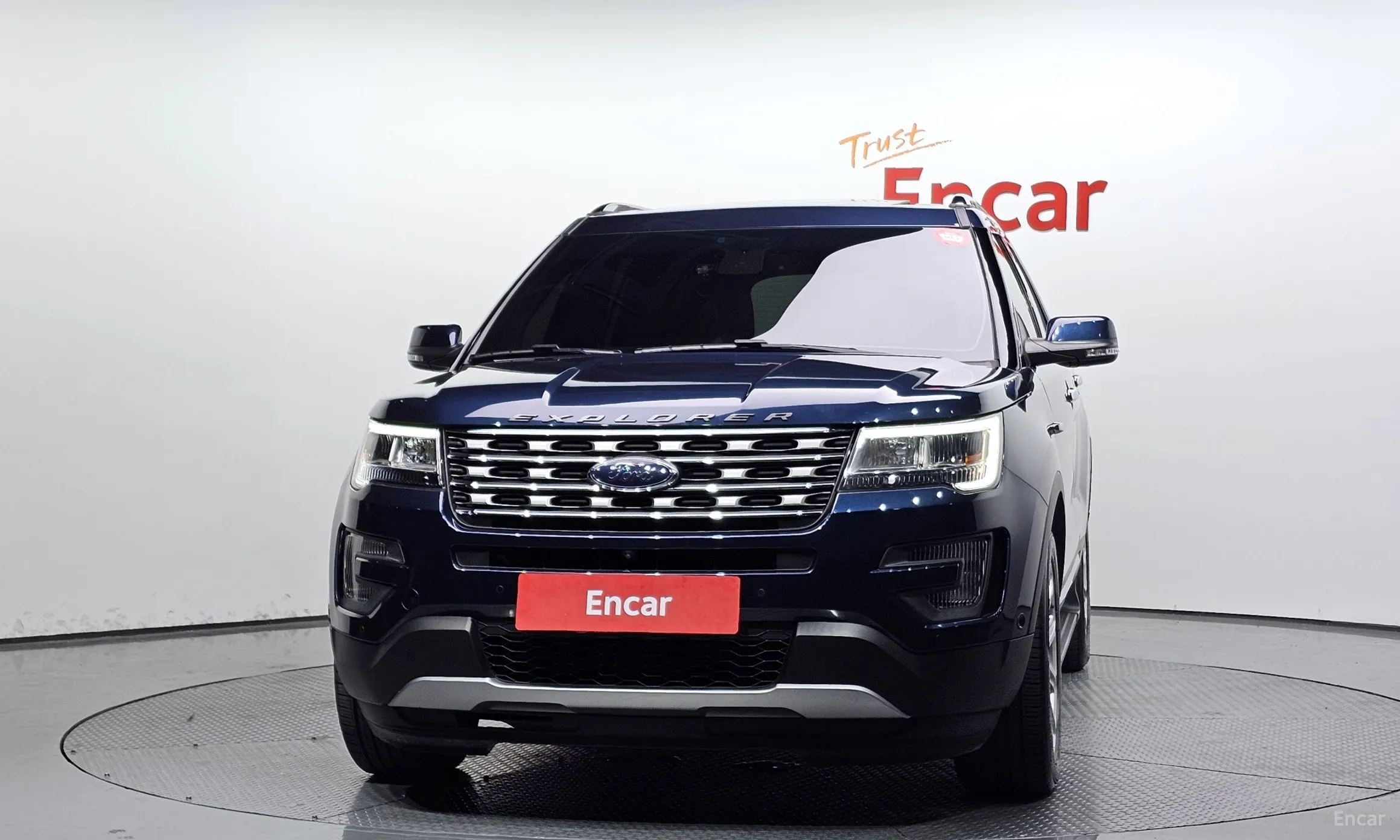 Ford Explorer превью 3
