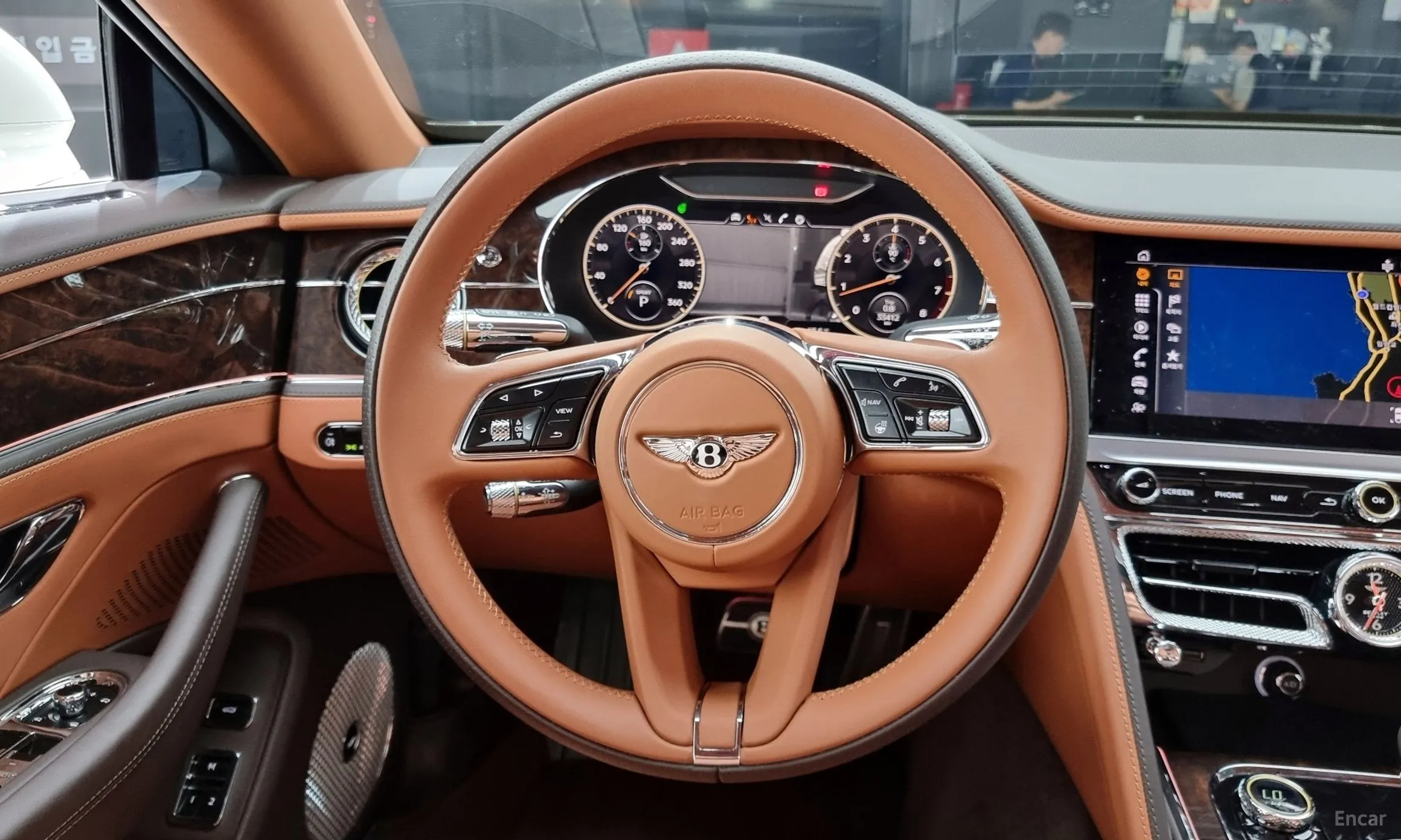 Bentley Flying Spur 3rd Generation превью 13