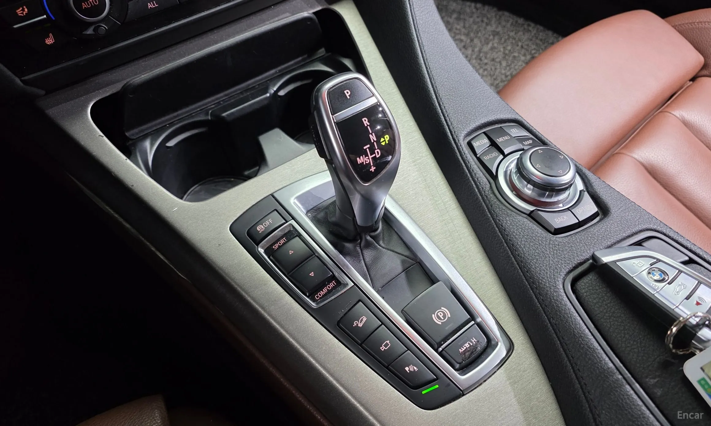 BMW 6 Series (F12) превью 9