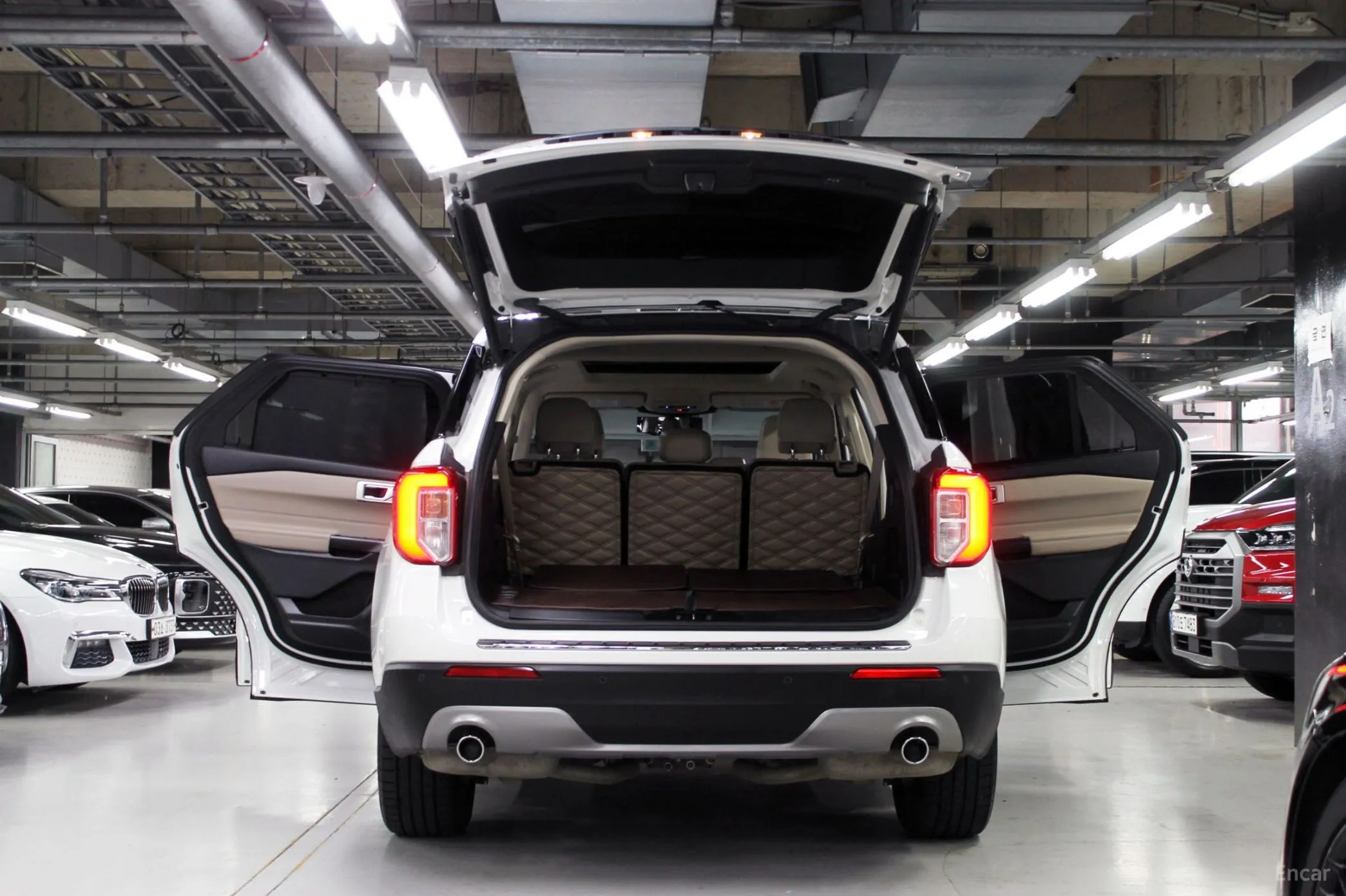 Ford Explorer 6th Generation превью 18