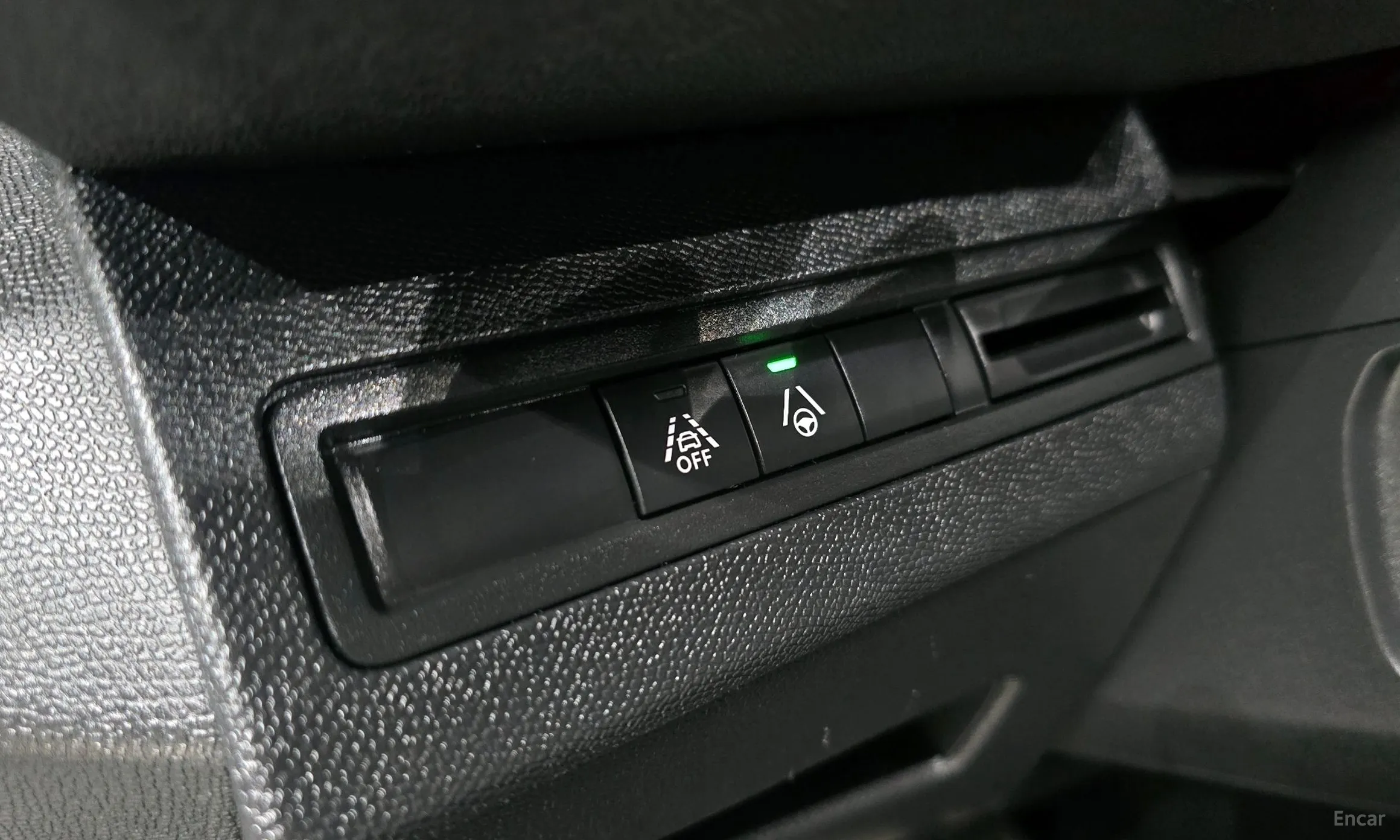 Peugeot 5008 2nd generation превью 18